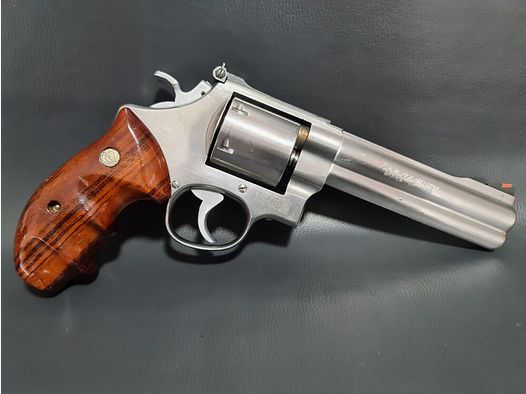 Smith & Wesson - Model of 1989 (627-0) - .357 Magnum .357Mag