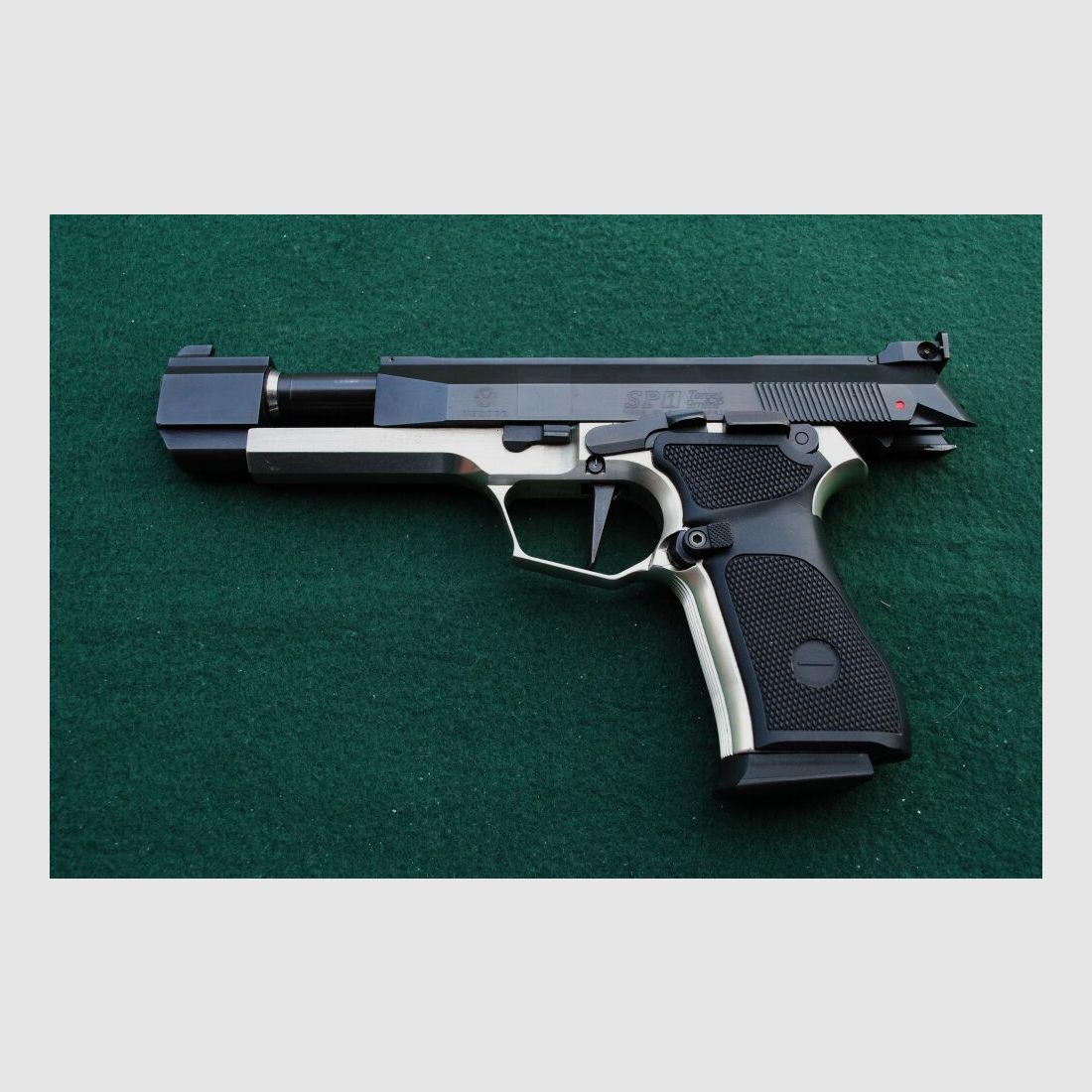 Vektor SP 1 Target im Original Koffer, Made in South Africa