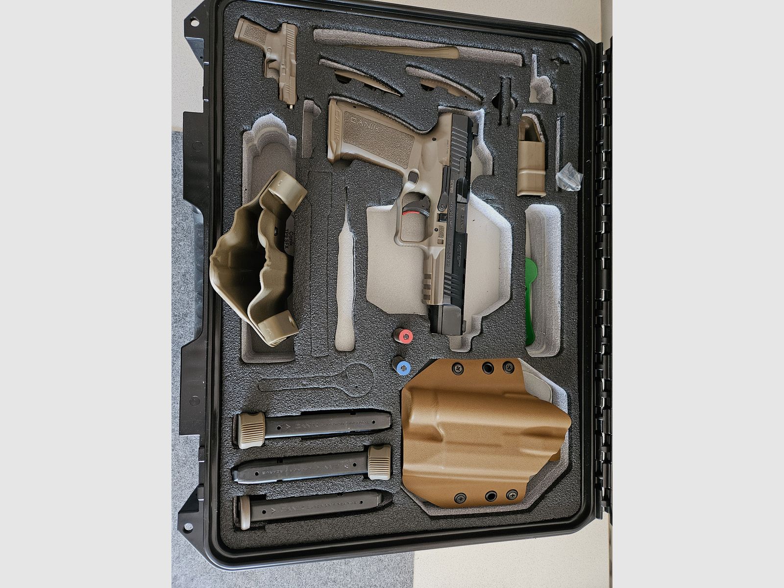 Canik METE SFx FDE 9x19 SAO