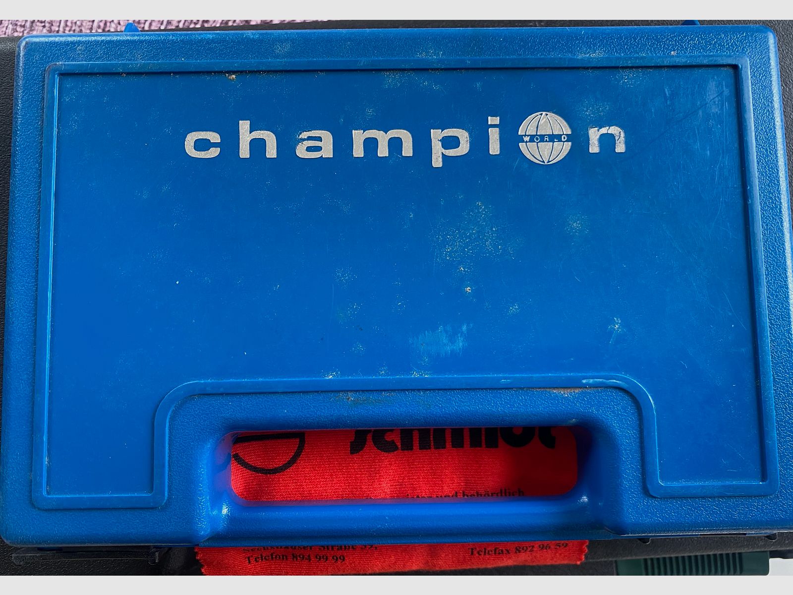 Turnierbrille von Champion