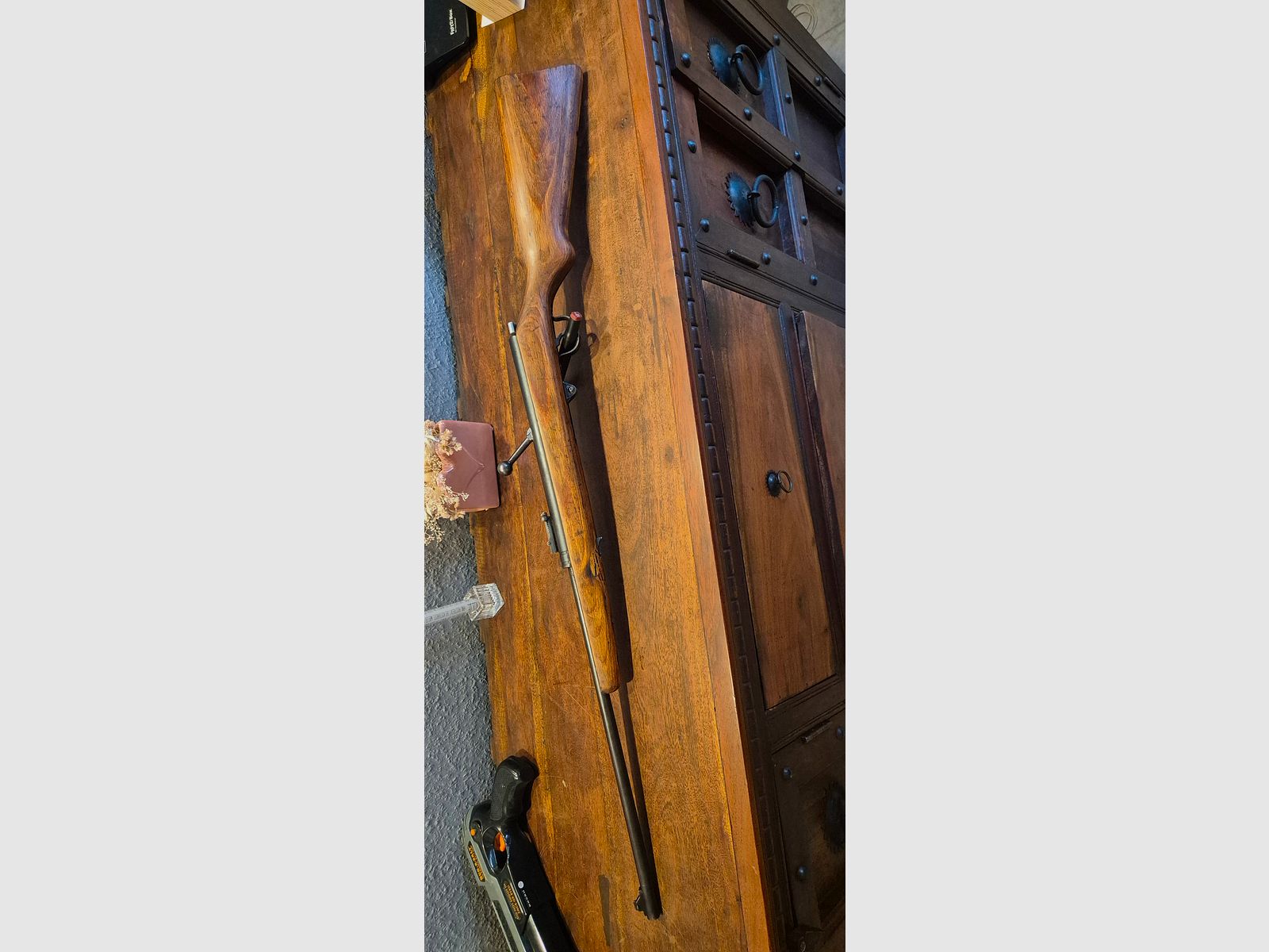 Haenel 49a stary przedmiot kolekcjonerski z 1953 roku całkowicie odnowiony