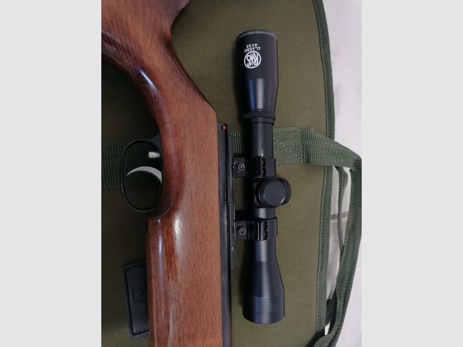 Karabinek pneumatyczny Weihrauch HW85. 5.5mm