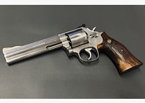 Smith & Wesson 686