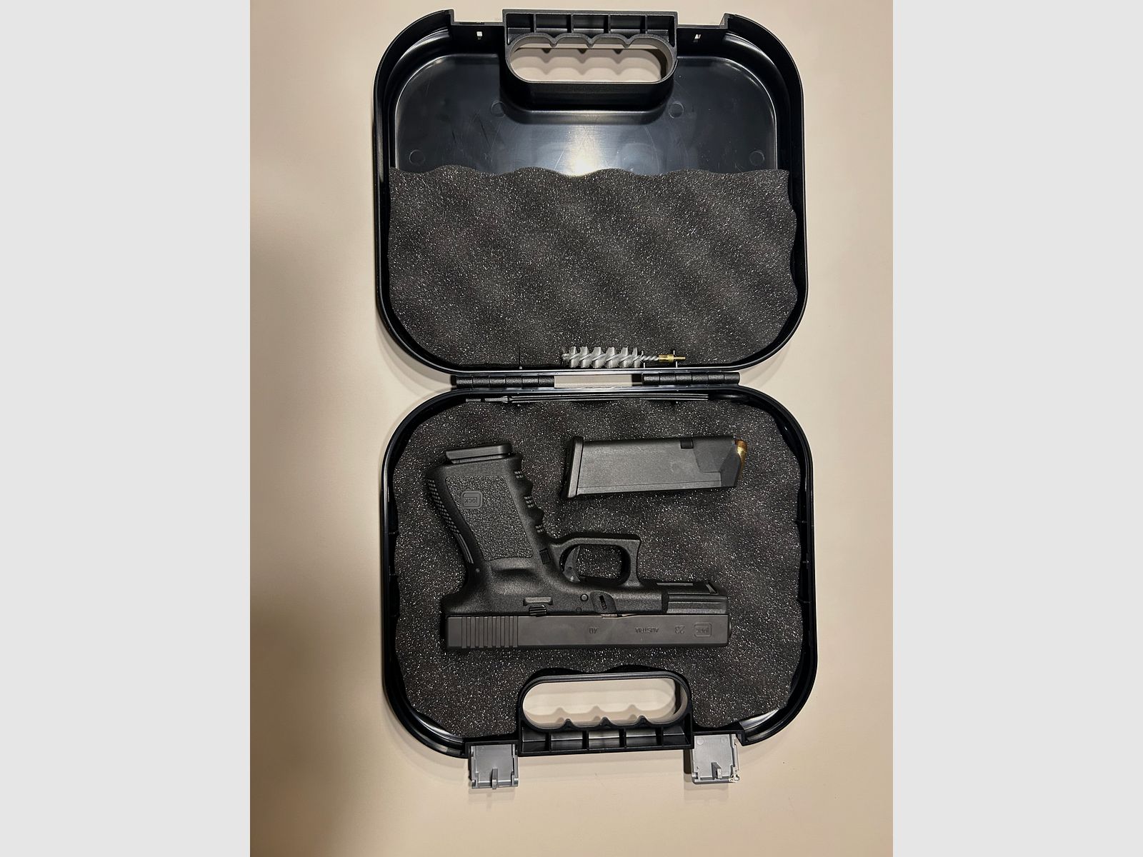 Glock 23 