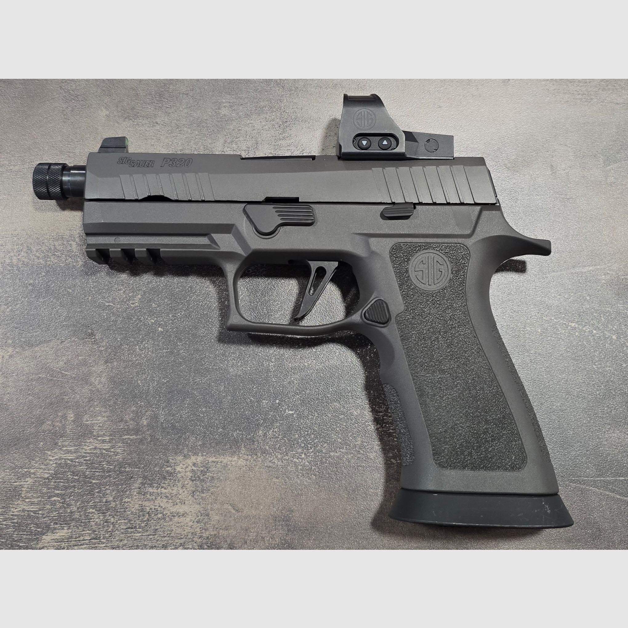 Sig Sauer Legion P320 cal. 9x19 incl. Romeo 1 Pro usato