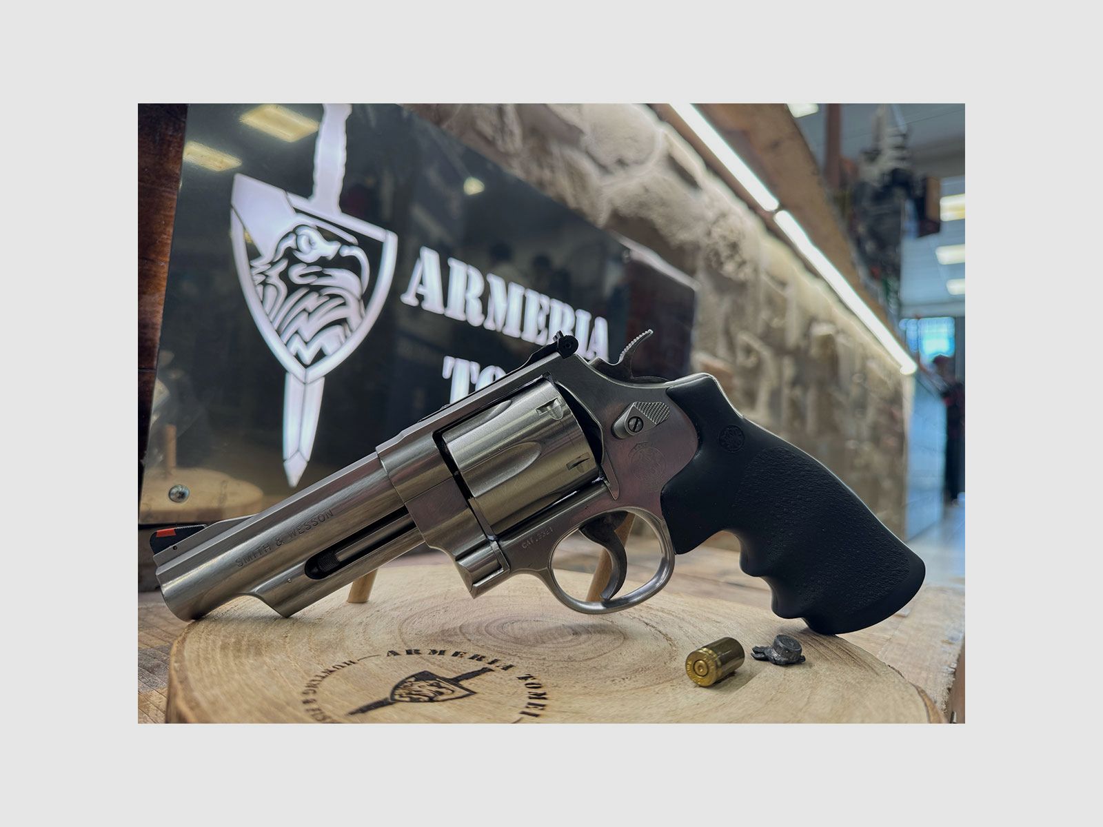 GEBRAUCHT – REVOLVER – SMITH & WESSON MOD. 629-5 4" Kal. 44 Mag., Bild 1 von 6
