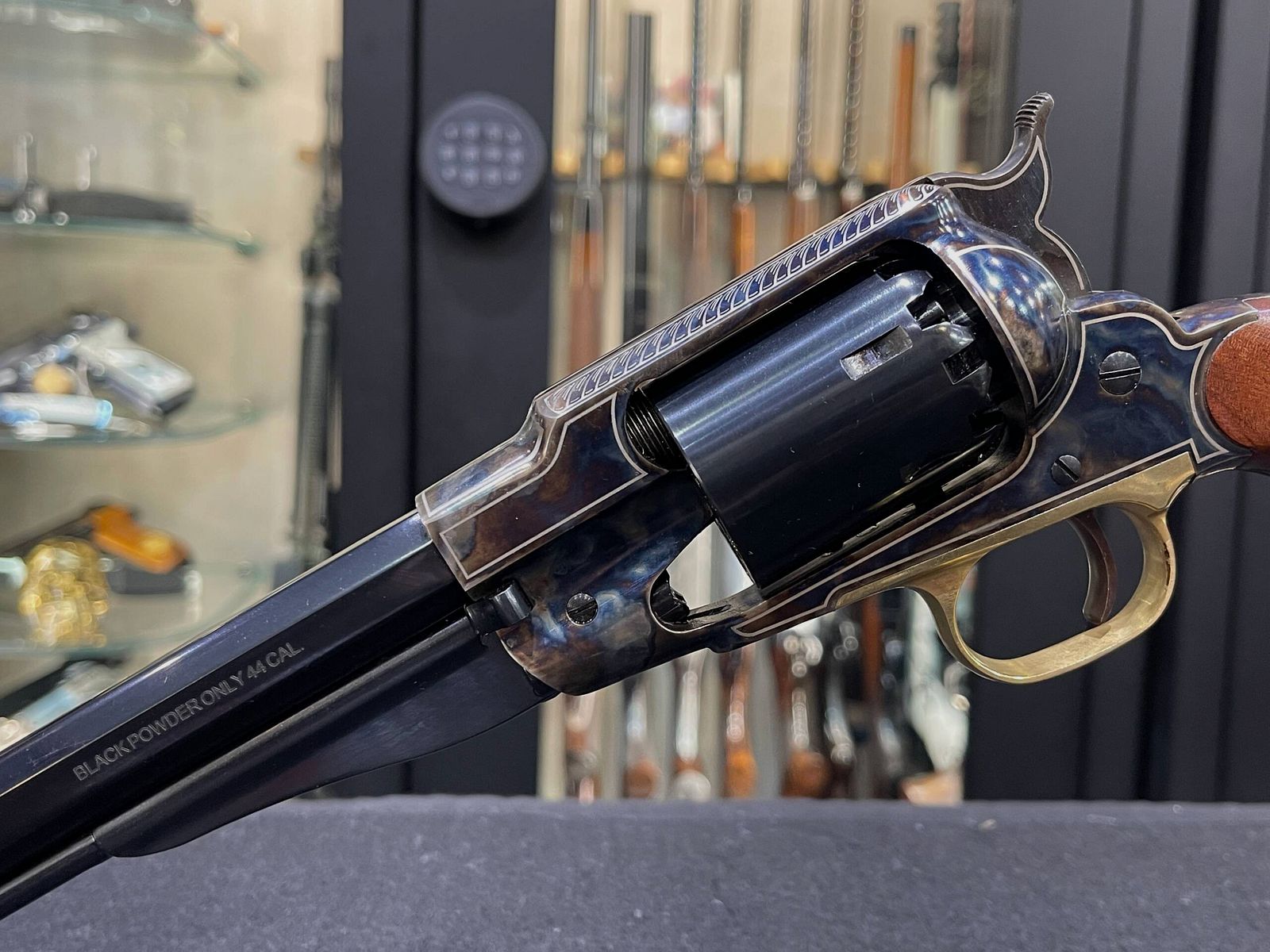 Pietta Voorlader mod. 1858 NIEUW MODEL ARMY, afbeelding 3 van 22