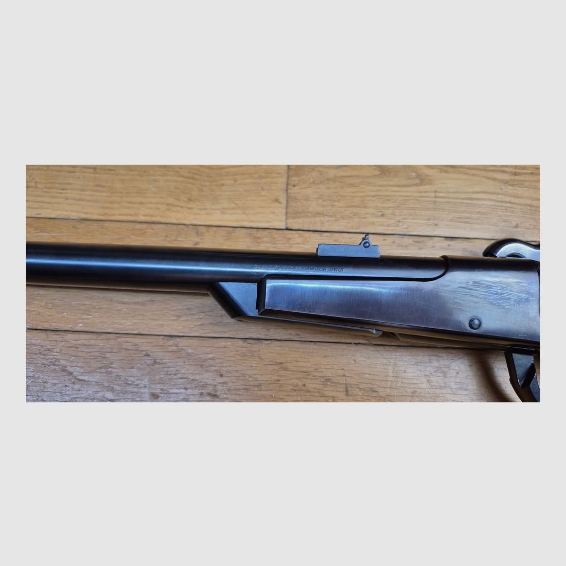Sehr schöne Gallagher Büchse – Schwarzpulver und Metallpatronen – Kal. .54 – Kavalleriewaffe der Union während des Bürgerkriegs und des Deutsch-Französischen Krieges von 1870-1871 – Seltene Erma-Fertigung mit Lothar Walther Lauf für Navy Arms – Sehr seltene Waffe von 1978 in ausgezeichnetem Zustand – TBE ++, Bild 32 von 35