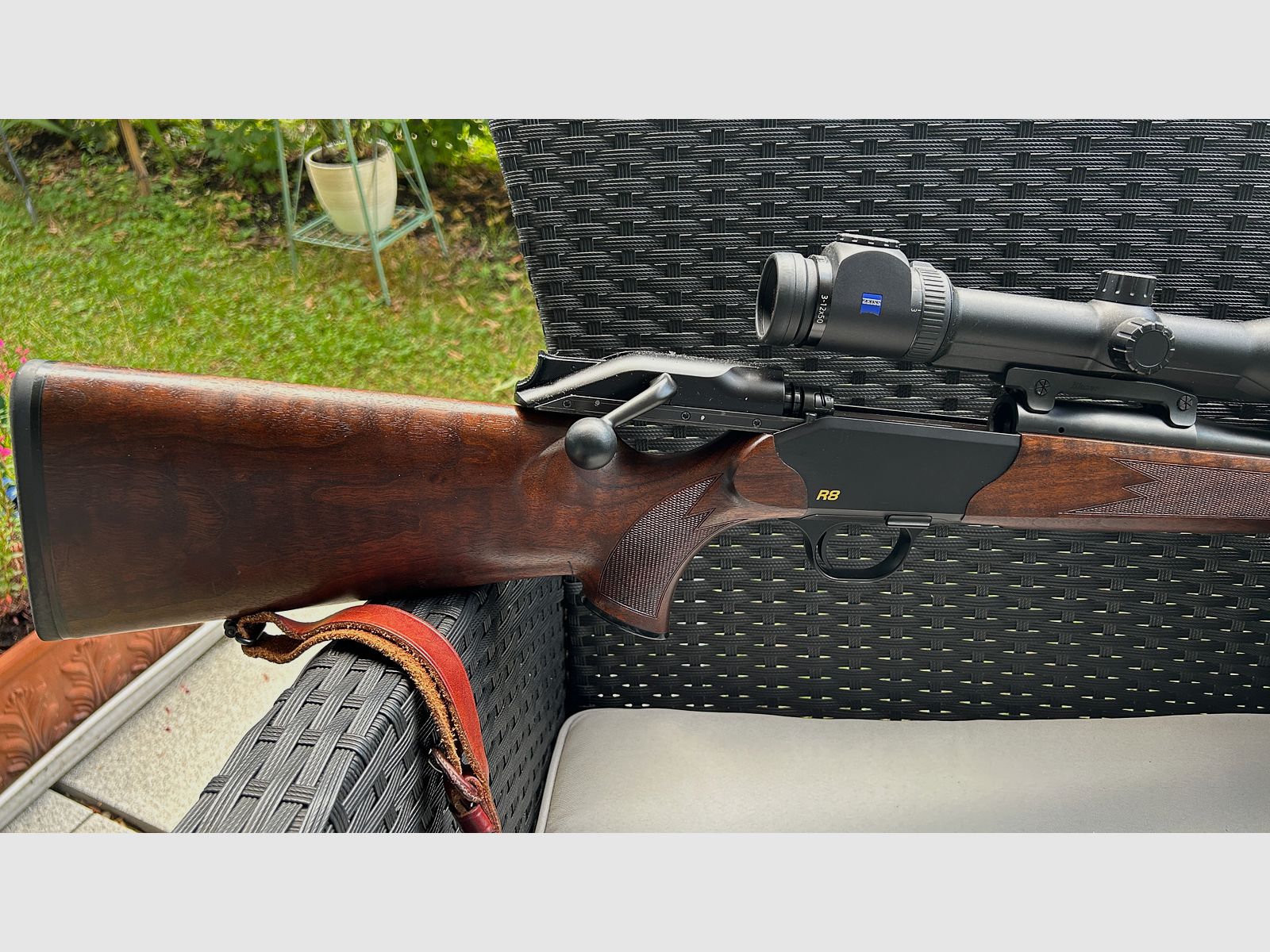 Blaser r8 mit Zeiss Optik 