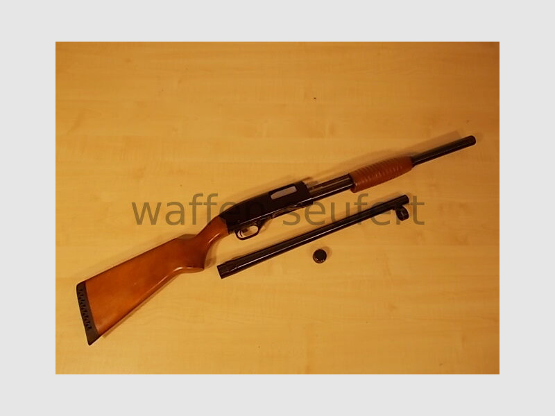 Winchester 1300 Defender Vorderschaft-Repetierflinte