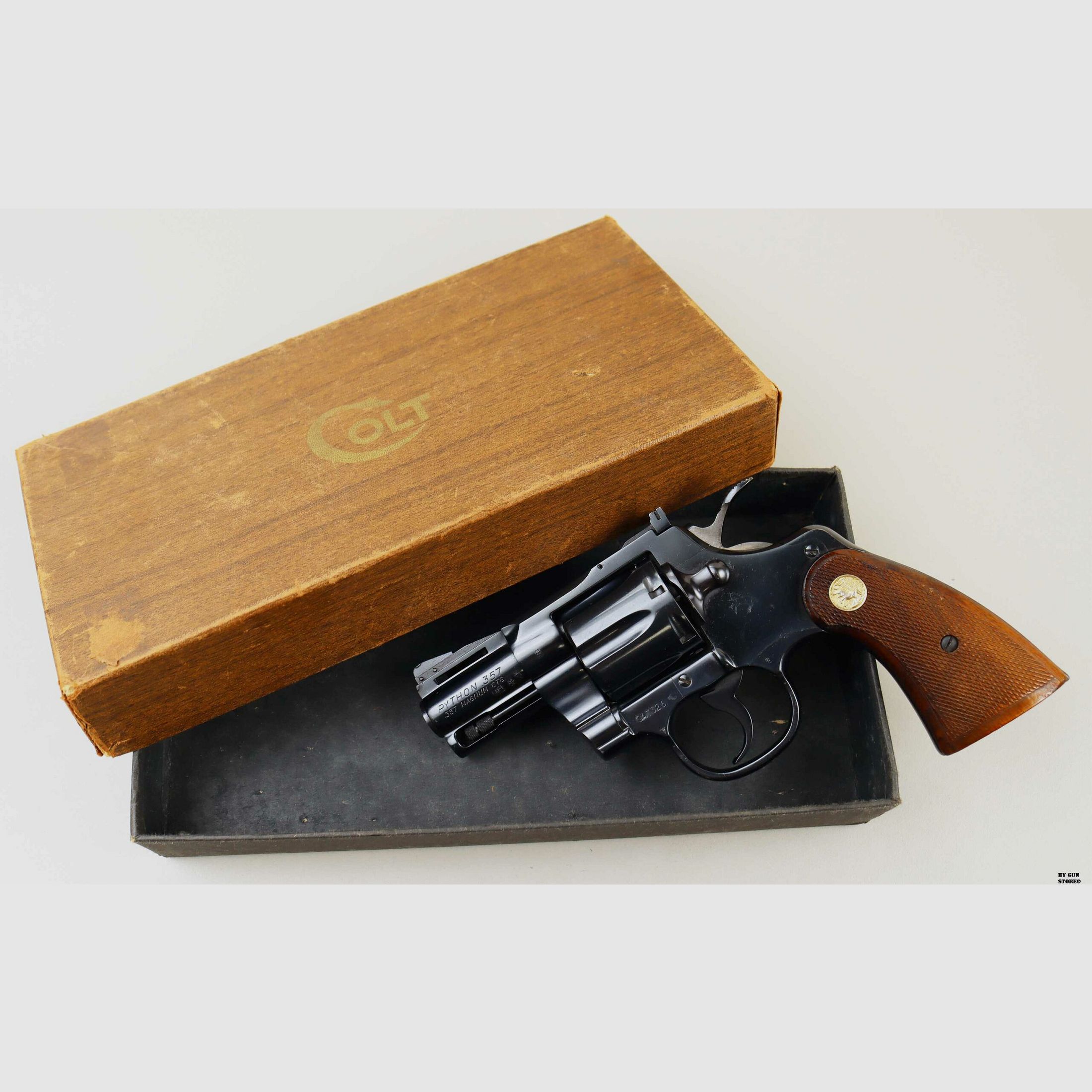 Colt Python revolver kal. 357mag. ser. nr. V83224, afbeelding 8 van 9