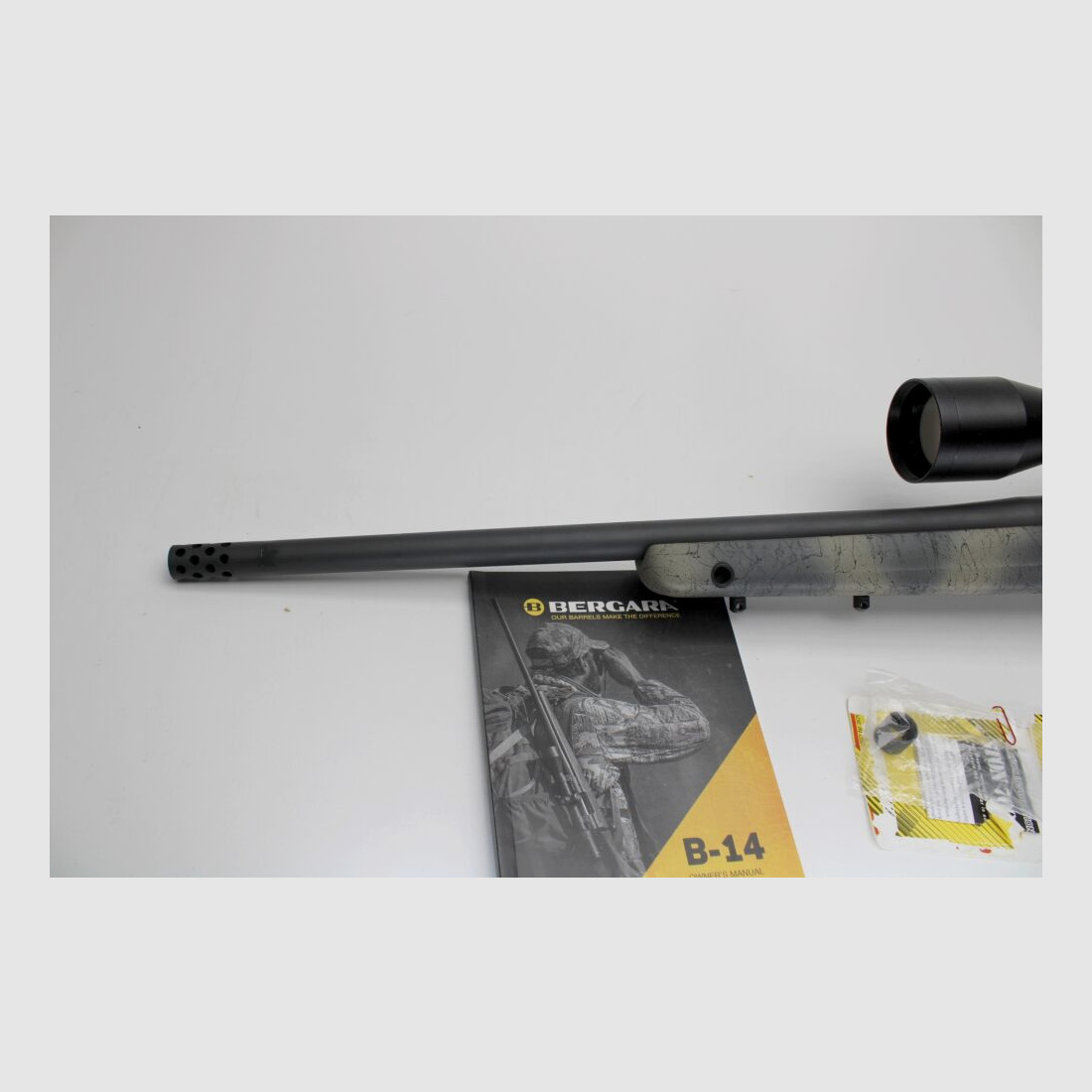 Rep. Büchse Bergara B14 Terrain Wilderness mit Swarovski 2,5-10x56 mit Leuc .308Win
