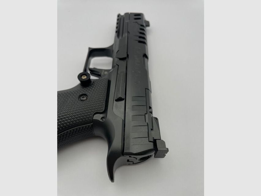 Walther Q5 Match Steel Frame Black Ribbon OR