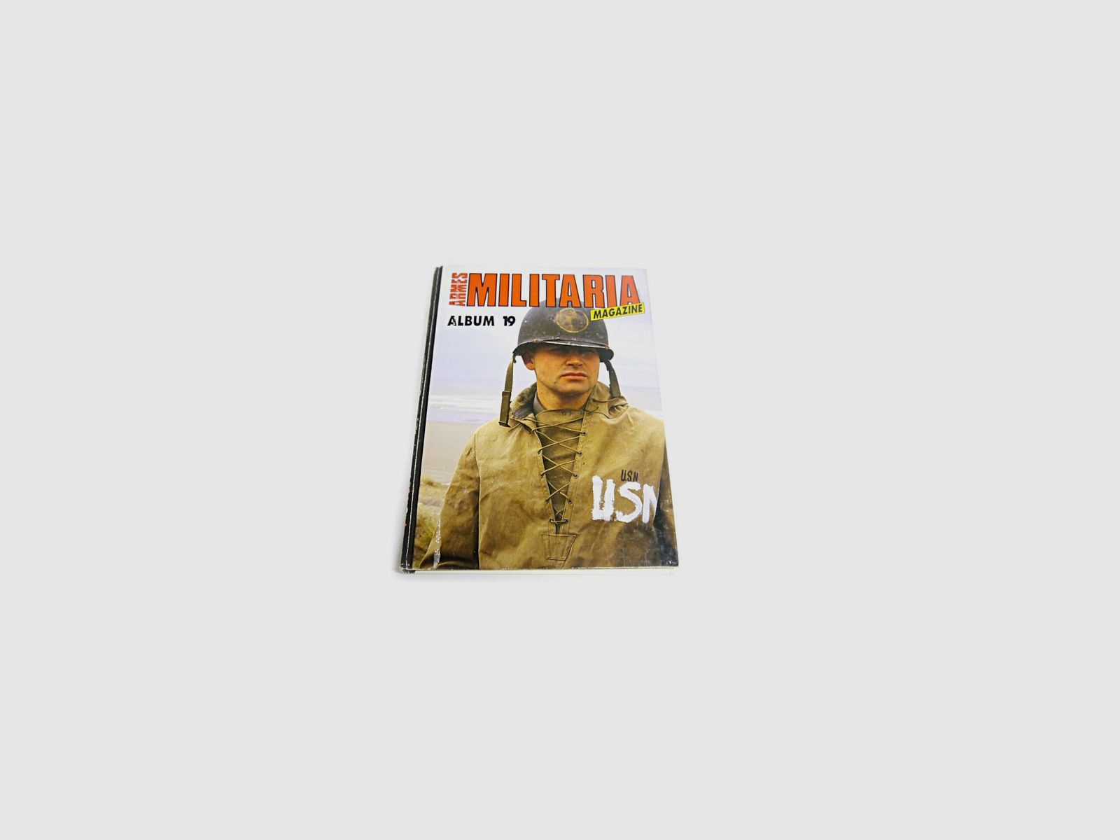 Album rivista Militaria n. 19