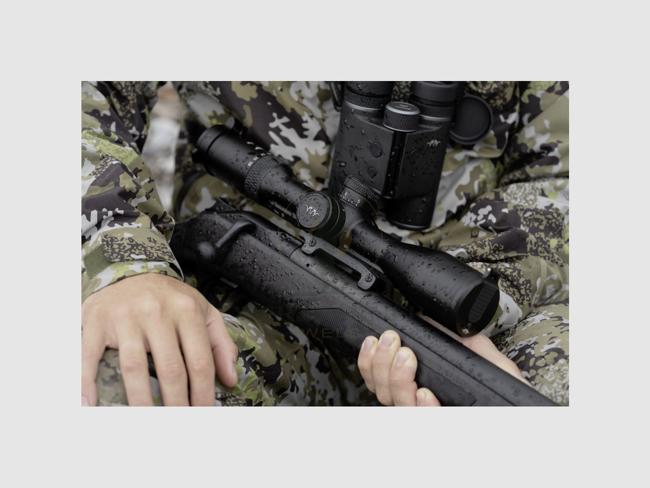 Blaser R8 professional 2.0 green cal. .308 Win., barrel length 47 cm, image 3 of 4
