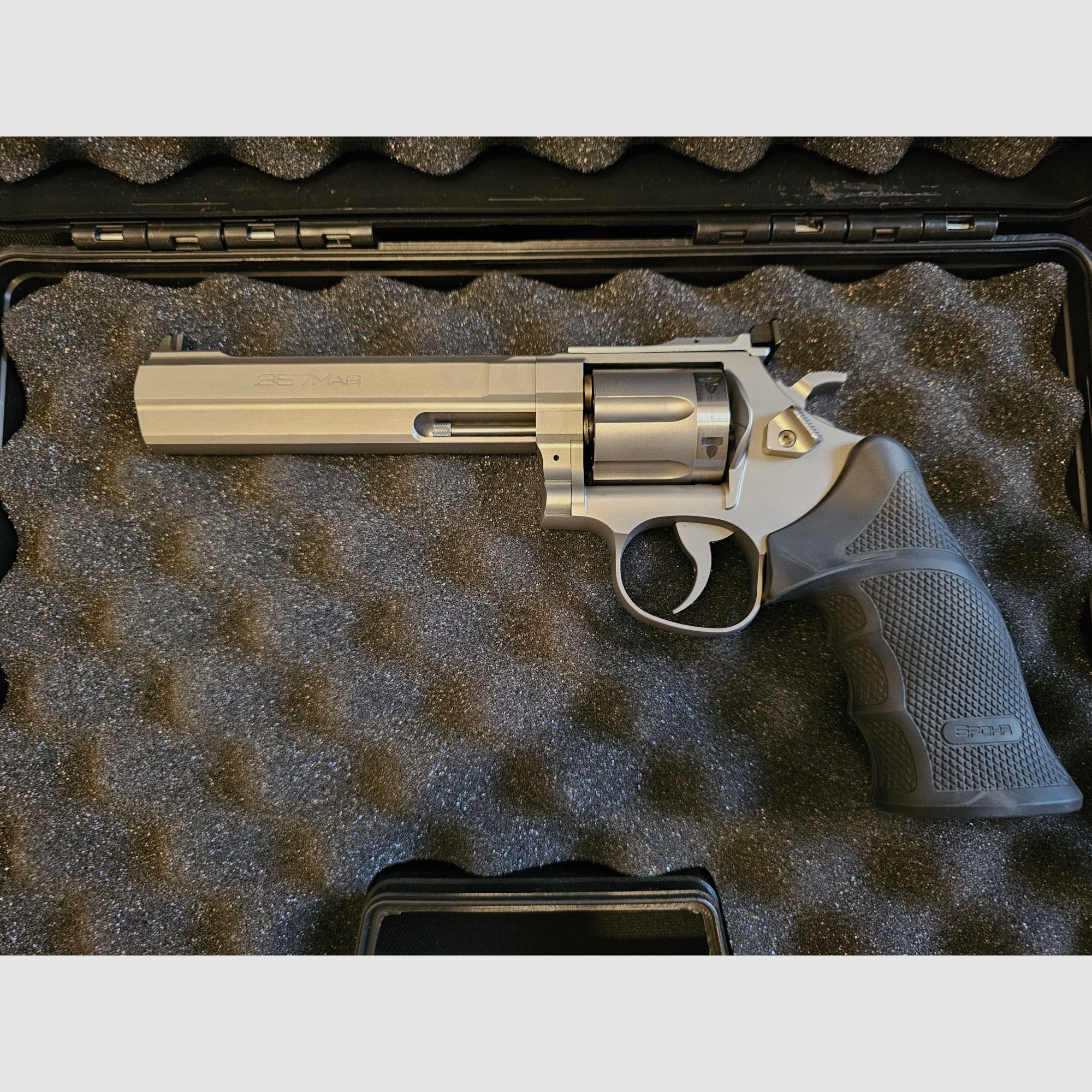 Spohr Revolver 357. Mag Model 565
