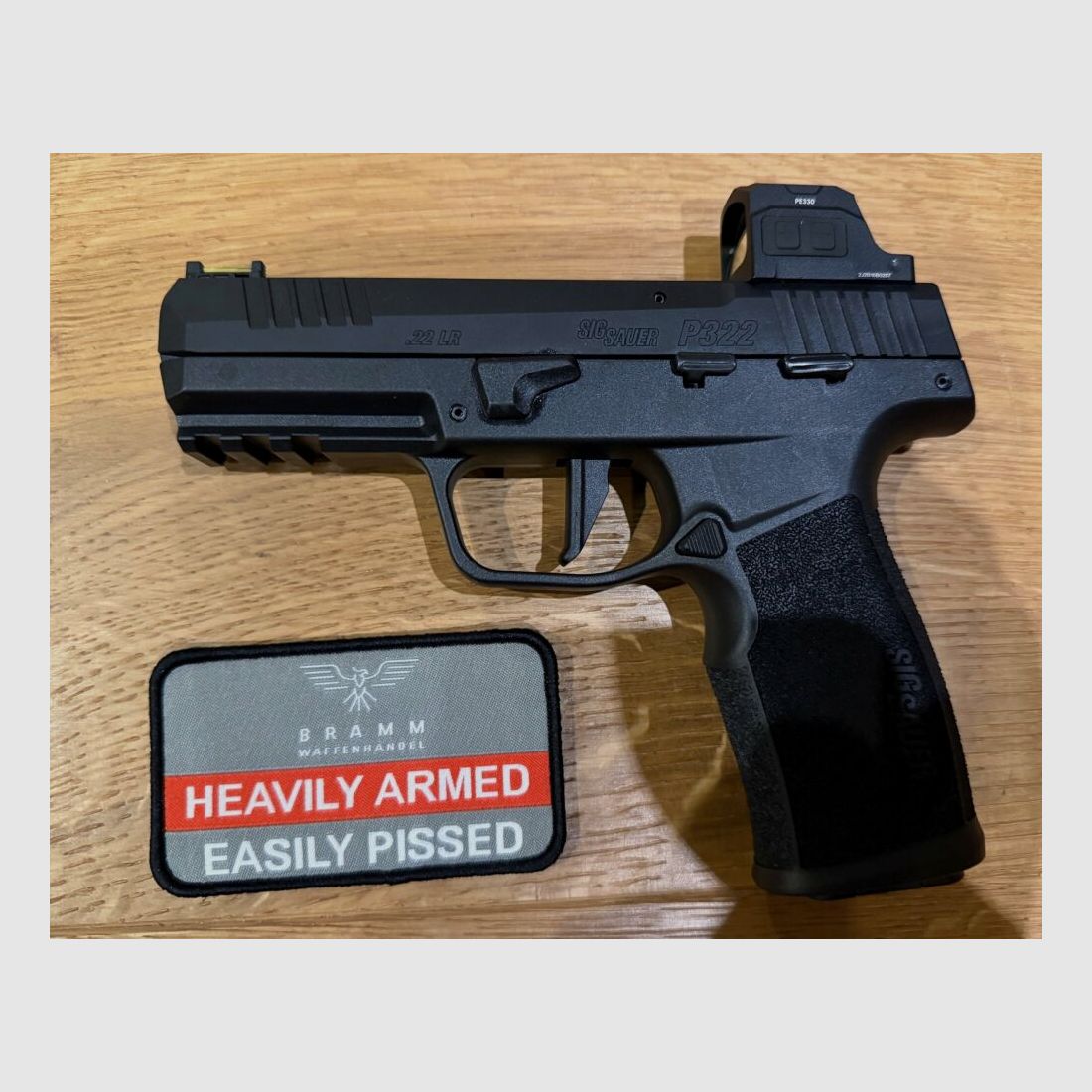 SIG SAUER P322 Schwarz HV mit Aimwin PE330