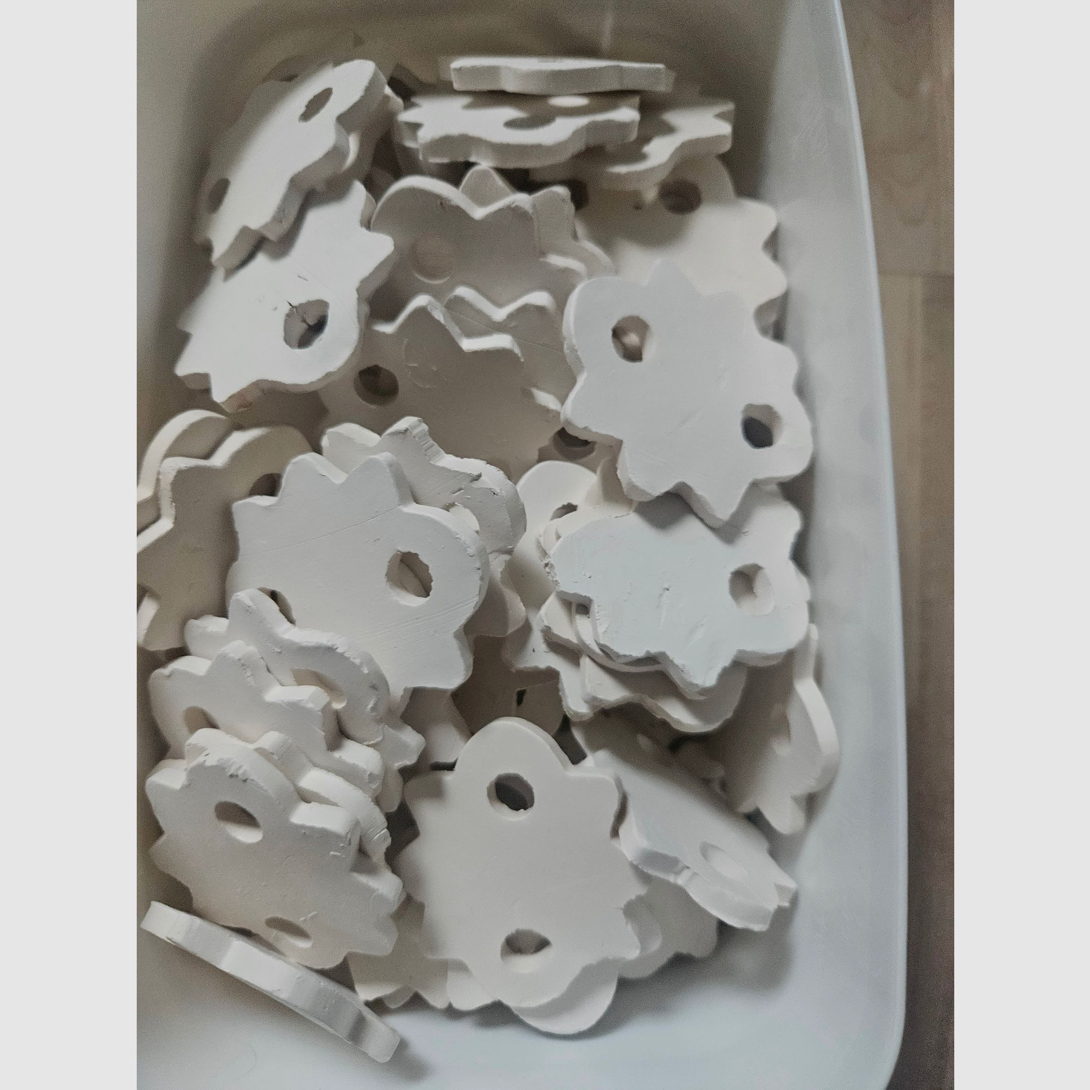 Bundle of air rifle targets, clay stars, clay tubes