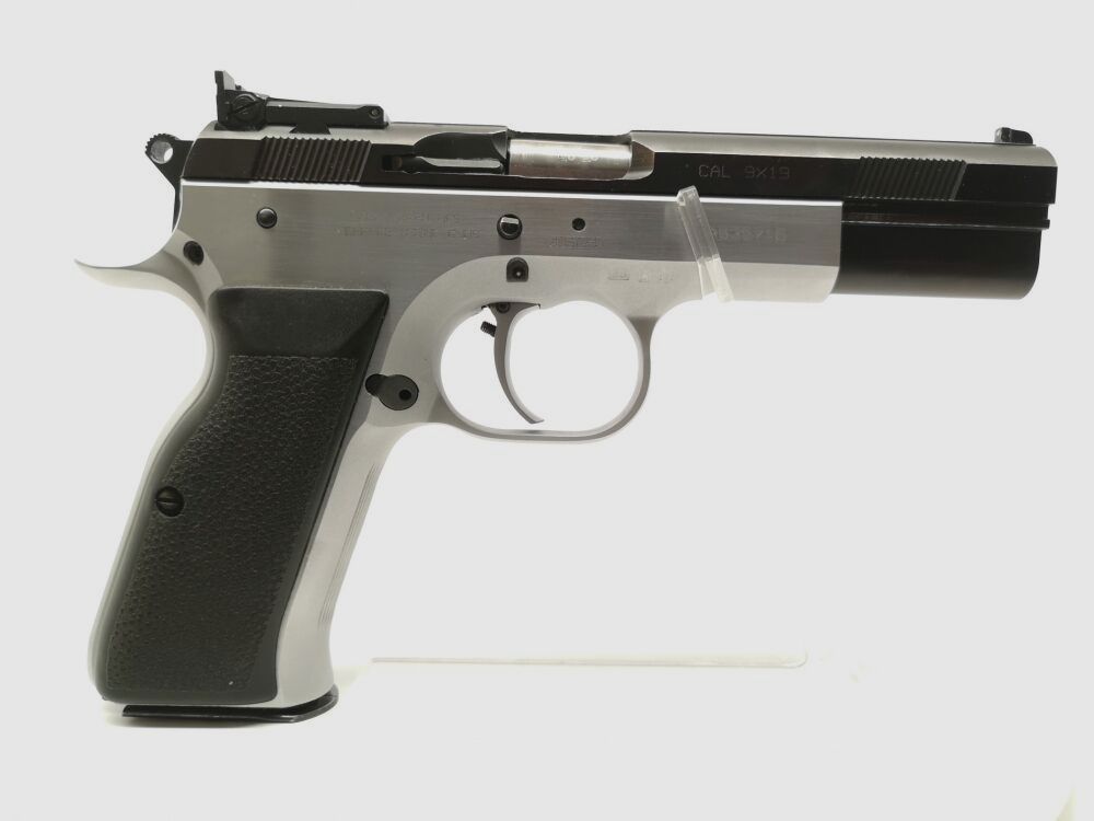 Tanfoglio Ultr. Match z dodatkową lufą i systemem wymiennym