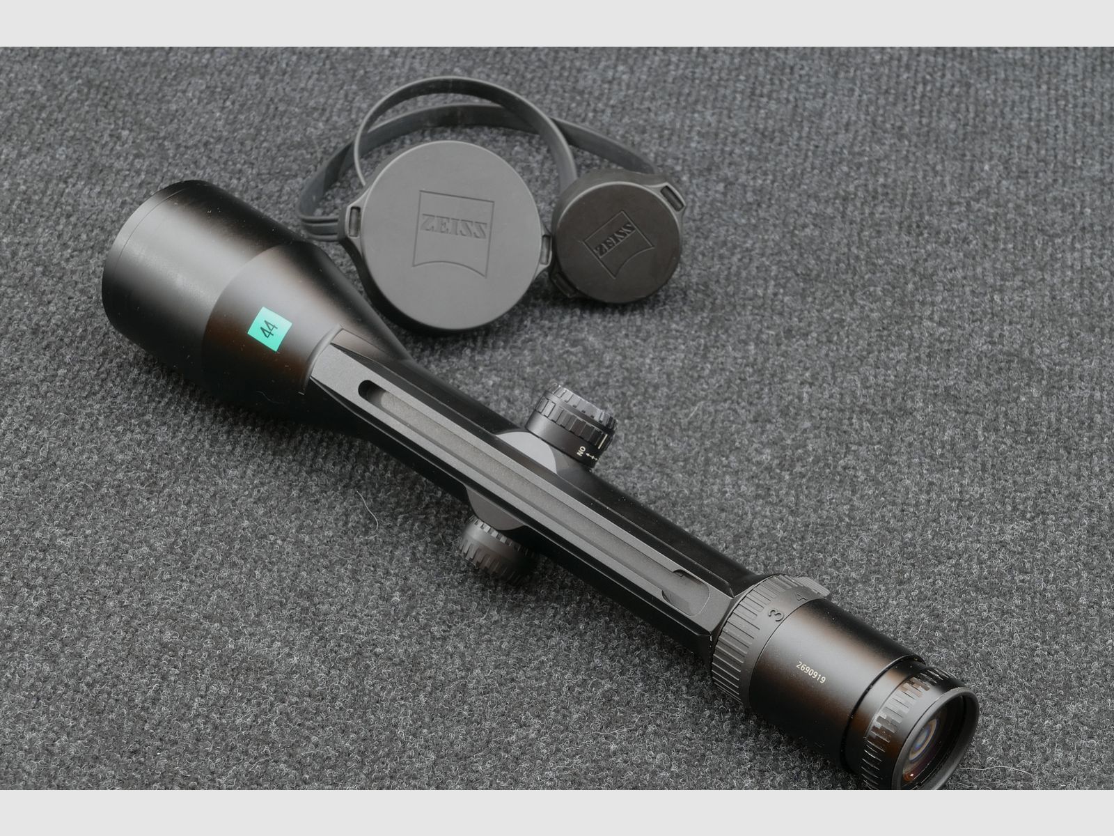 ZEISS Diavari VM 3–12x56 T* – illuminated reticle 44 / night reticle – ZEISS internal rail