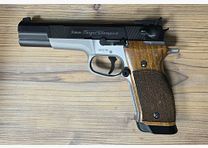 Smith & Wesson Mistrzowski Celownik