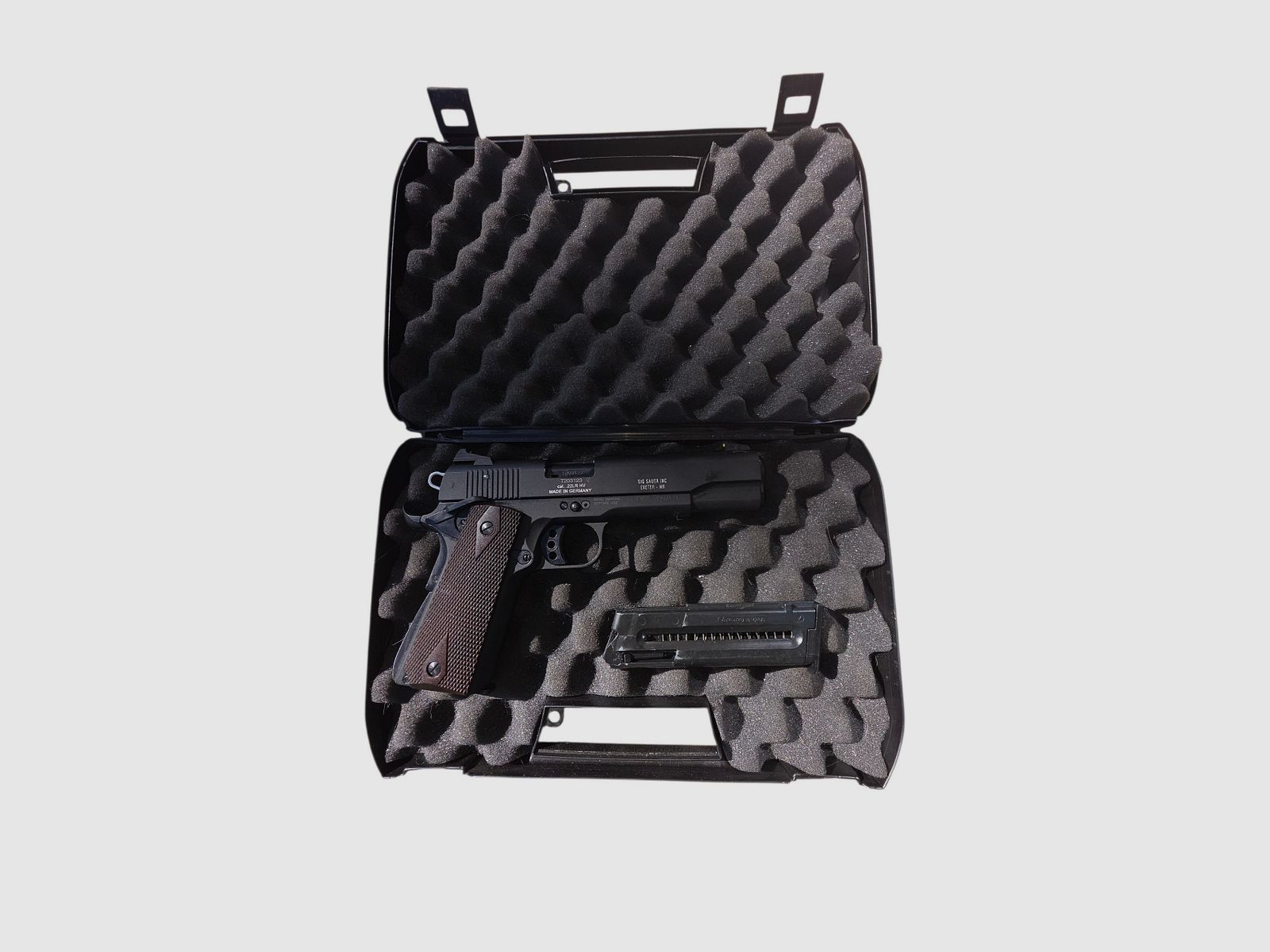 SIG SAUER 1911-22 pistool kal. 22LR gebruikt, afbeelding 3 van 3