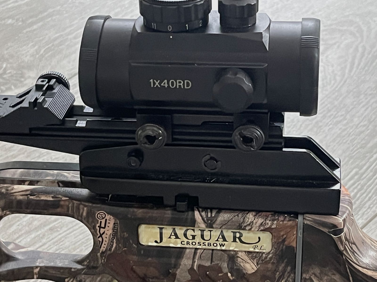 jaguar Armbrust crossbow camo 175 lbs