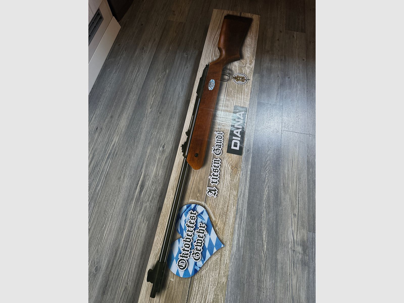 Diana Oktoberfest Gewehr 