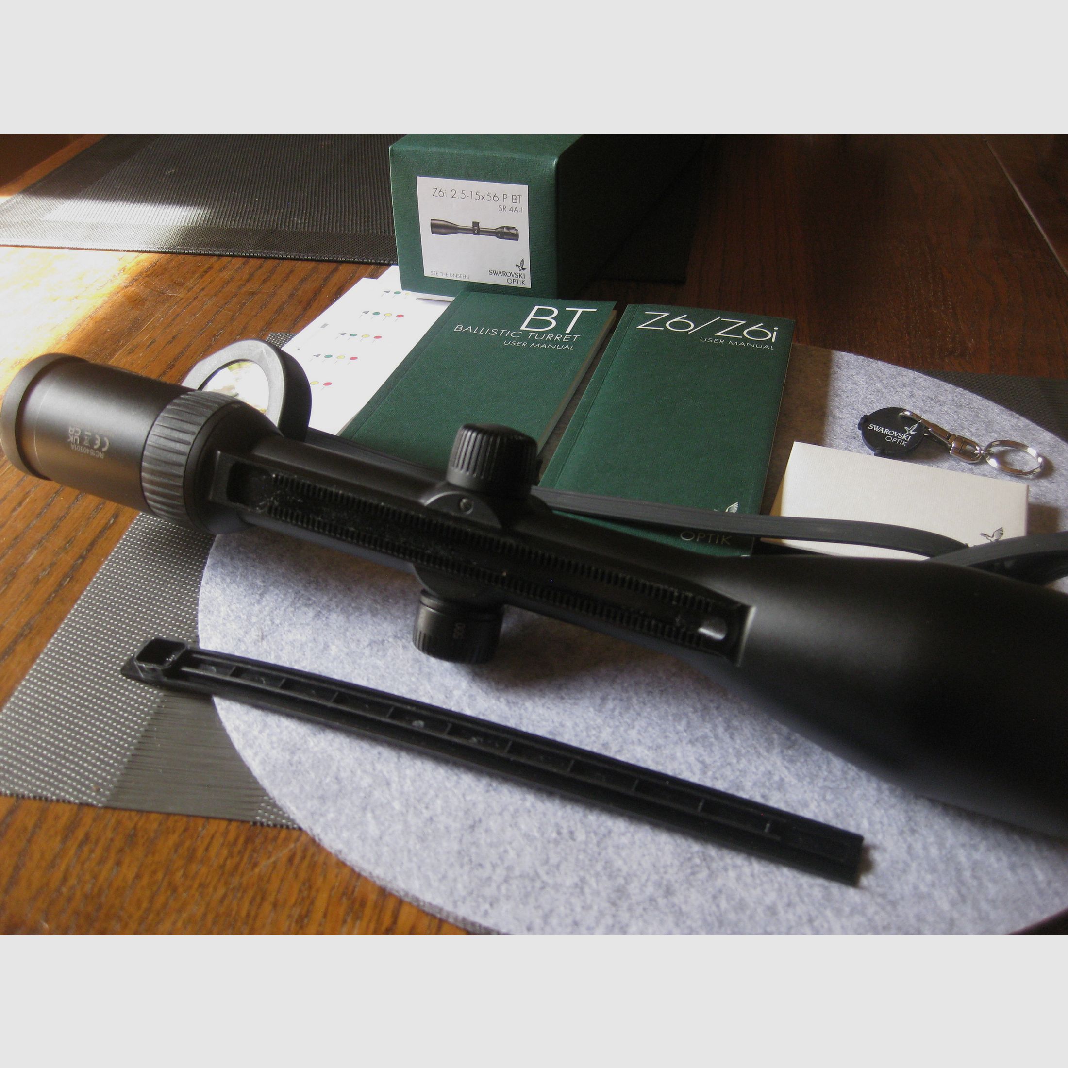 " TOP+NEUWERTIG "  = Swarovski  GEN-II als Z6i 2,5-15x56 P BT SR Abs.4A-I !! Inklusive original Blaser-Sattelmontage-HOCH !! Kein ZEISS-LEICA-GPO-S&B-MAUSER-WALTHER-SAUER 505-R8-K95-R93, Bild 1 von 15