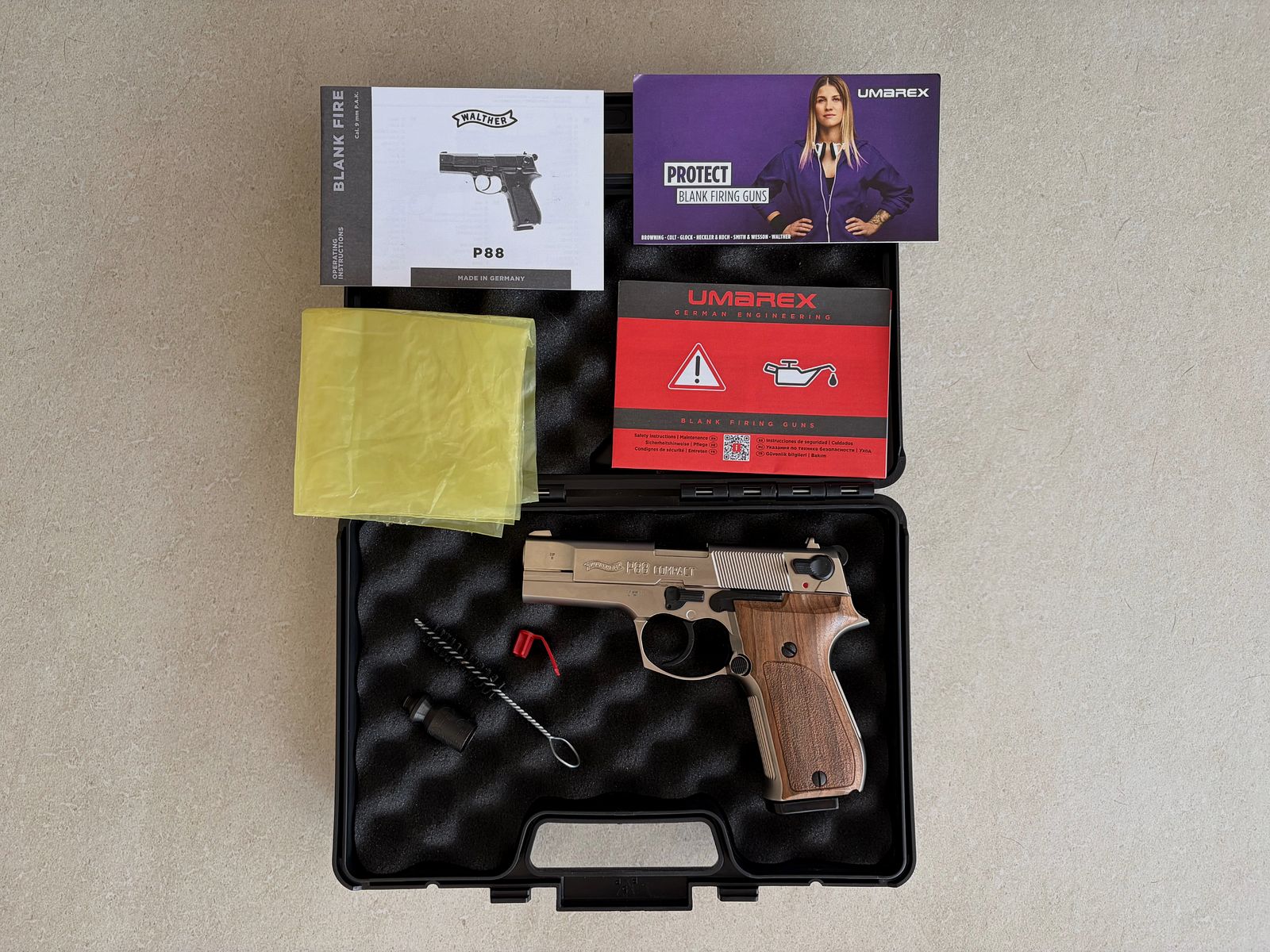 Walther P88 Compact Nickel wooden grip | New | Collector's condition | 9 mm P.A.K.