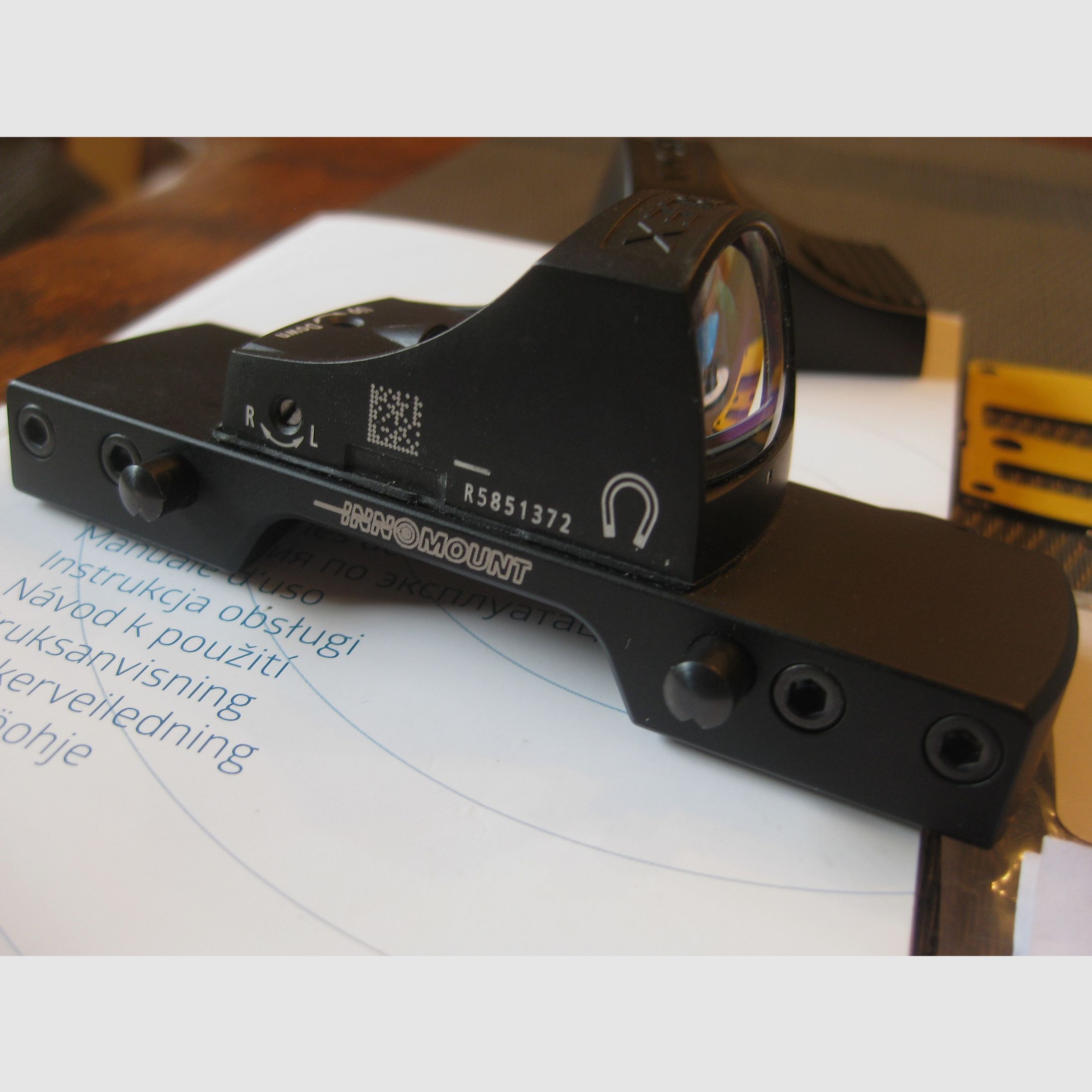 NOBLEX DOCTER Sight III 3.5 MOA auf Innomount-Sattelmontage für Blaser oder Sauer 505 , kein ZEISS-DD-GPO-Swarovski-LEICA .