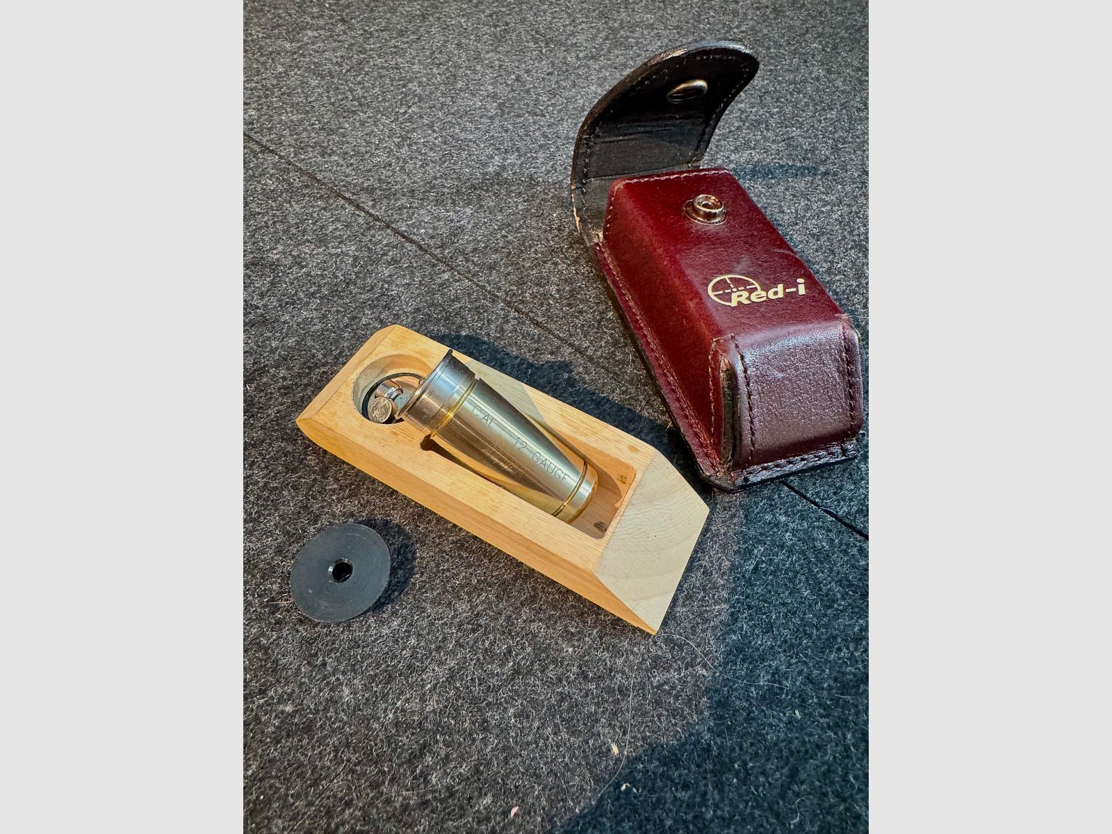 Red-i Bore Sight Einschießhilfe, Kaliber 12, Bild 1 von 3