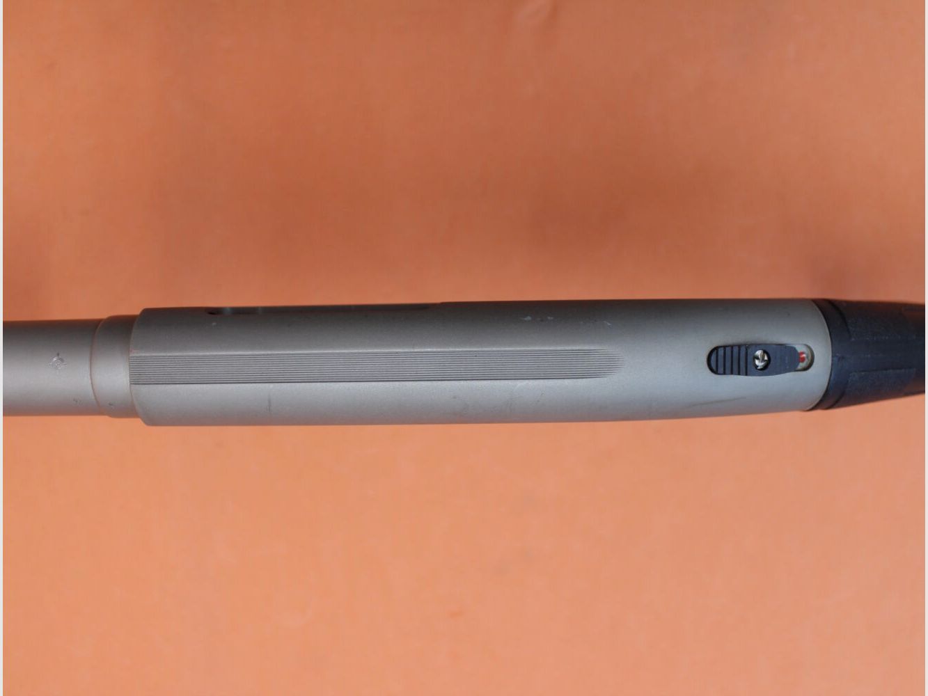 Mossberg VsRep.Flinte 12/76 Mossberg M590 Mariner fucile a ripetizione con calcio anteriore 20" canna (Cyl)/ finitura nichelata