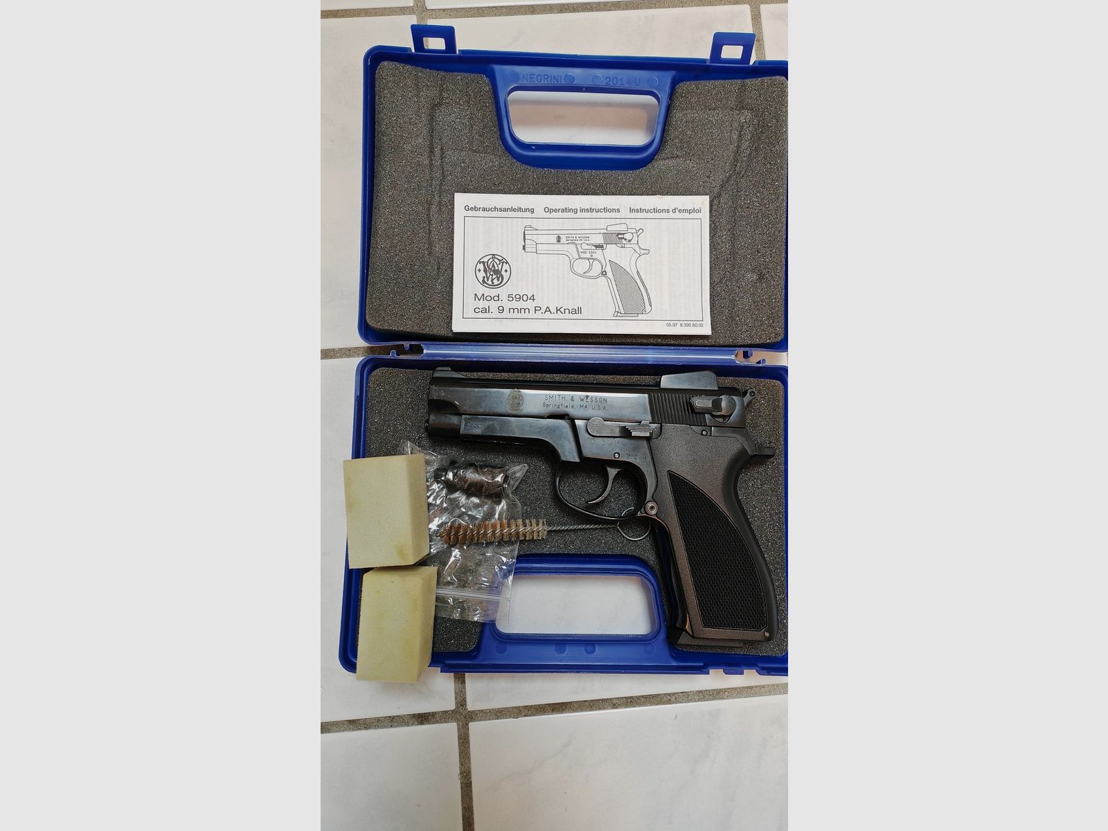 Smith & Wesson Mod. 5904 Schreckschuss Pistole brüniert / gebeizt | Kal. 9mm P.A.K. | PtB 604  | zzgl. div. 9mm Kartuschen erwerbbar