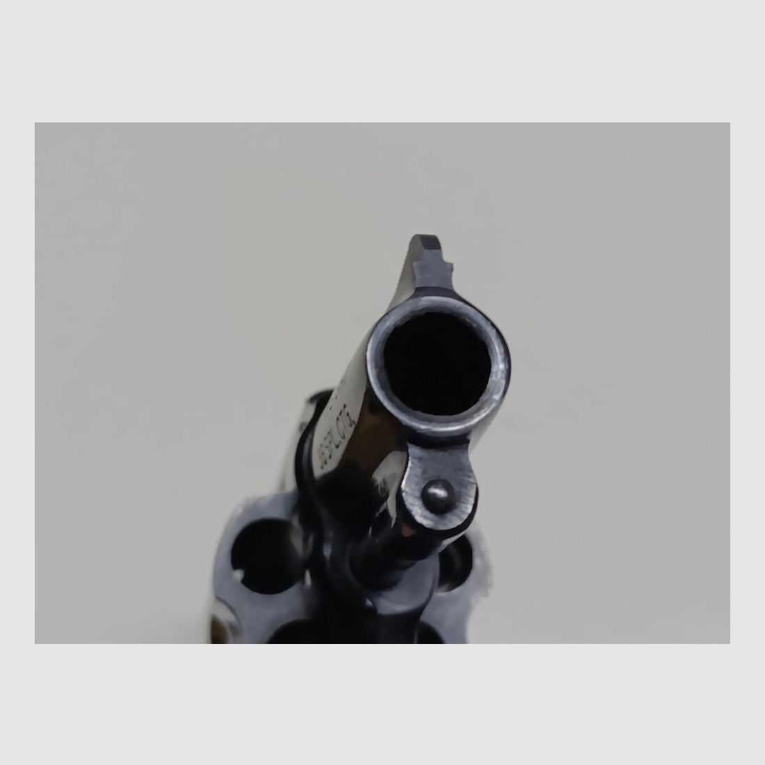 Smith & Wesson - Springfield, Mass. Mod. 38 Airweight