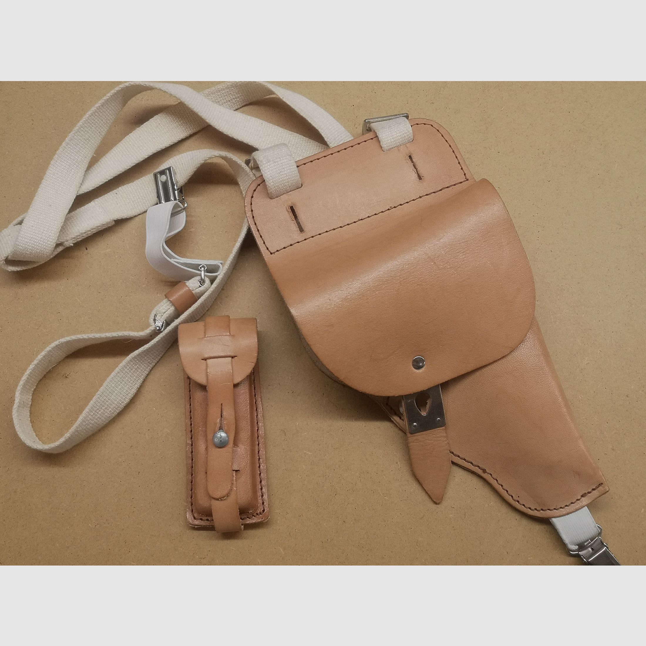 STASI DDR Schulterholster Makarov