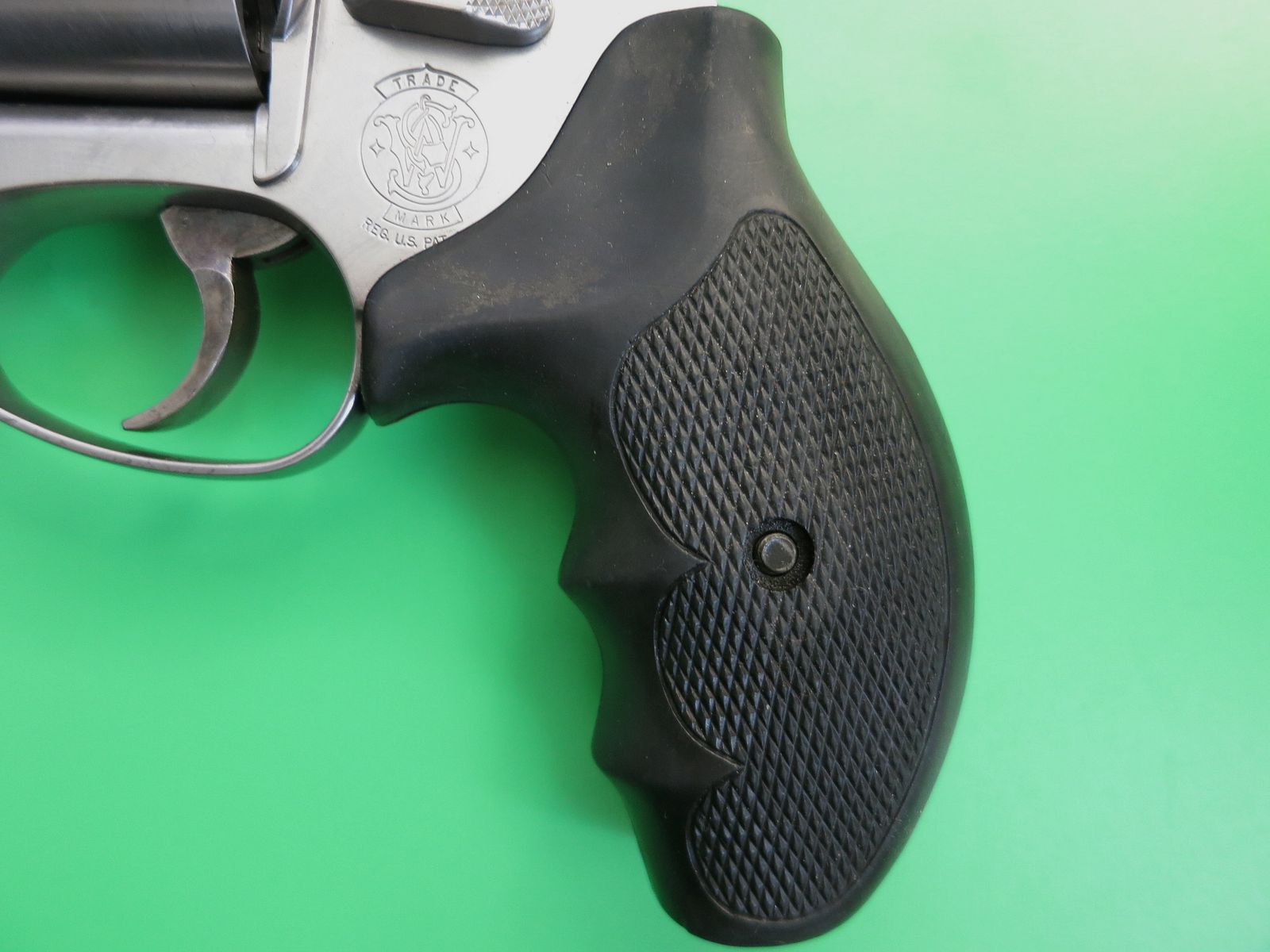 Revolver Smith&Wesson Mod. 60-90, .357 Magnum, 2,15" Lauf, stainless "Lady Smith"   #81