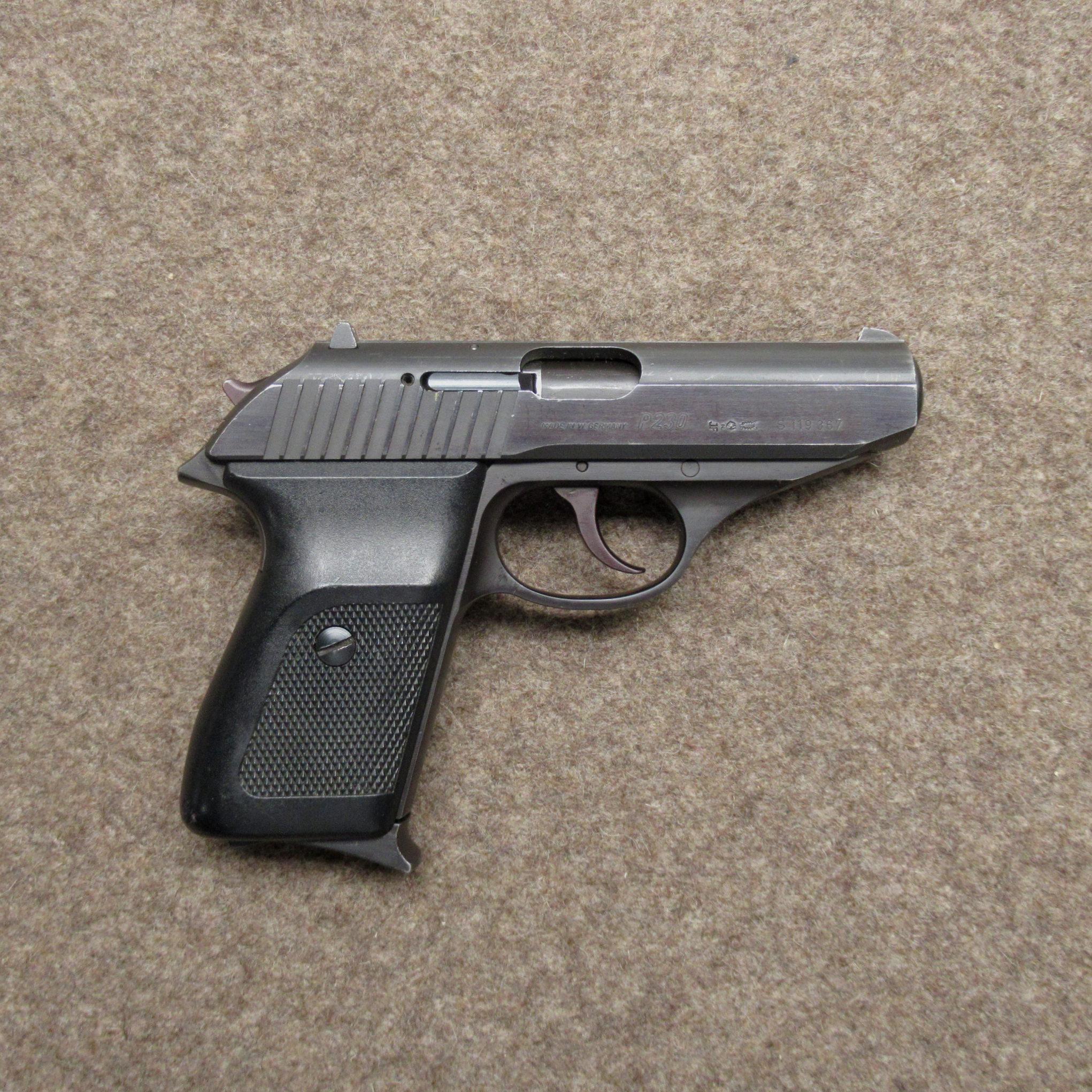 Pistole SIG SAUER mod. P230 Kal. 9mm Police, Bild 1 von 2