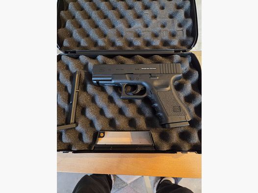 Airsoftpistole Glock 19  6mm  NBB