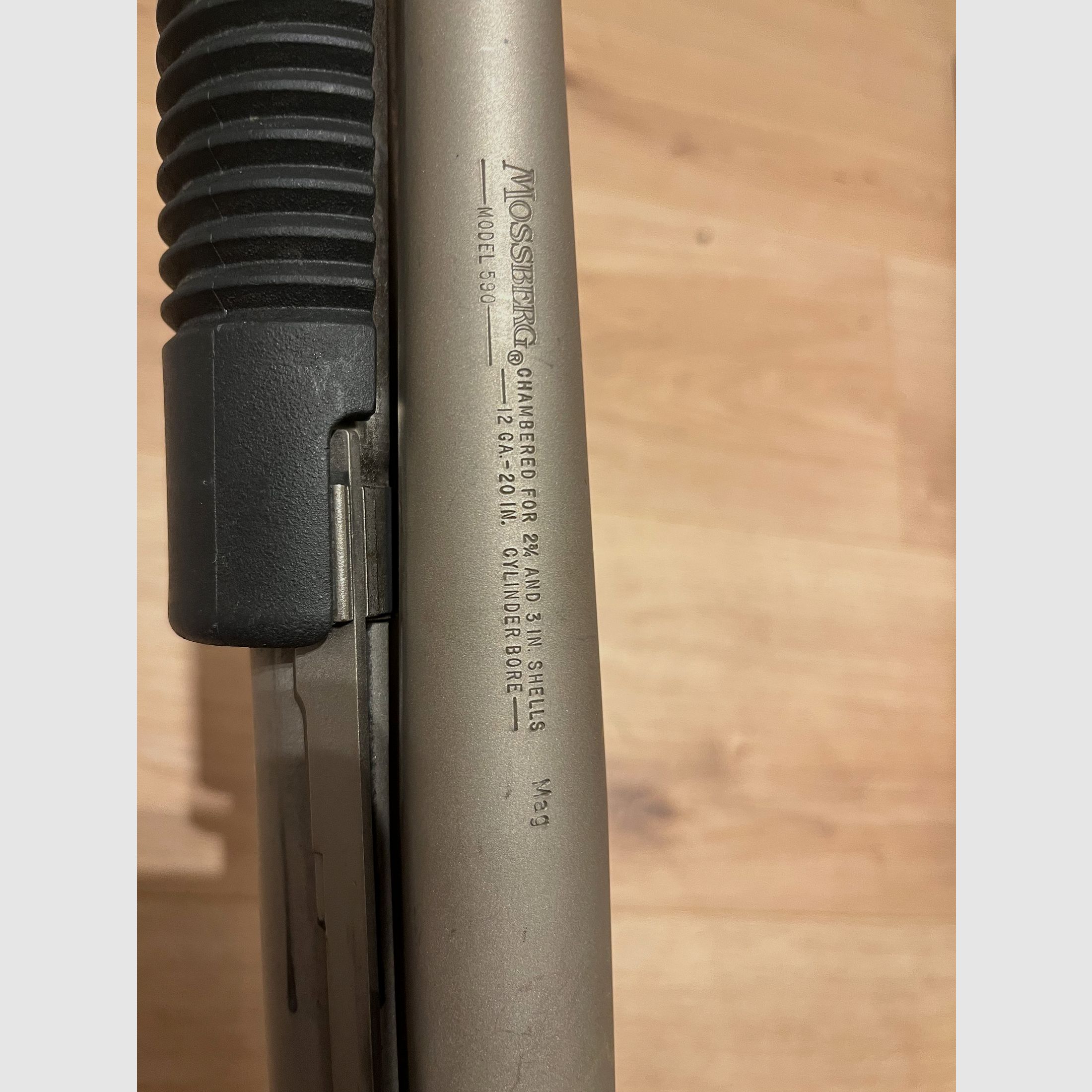 Vorderschaftrepetierflinte Mossberg 590 Mariner 12/76