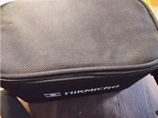 Hikmicro Thunder 19C thermal imaging attachment with adapter