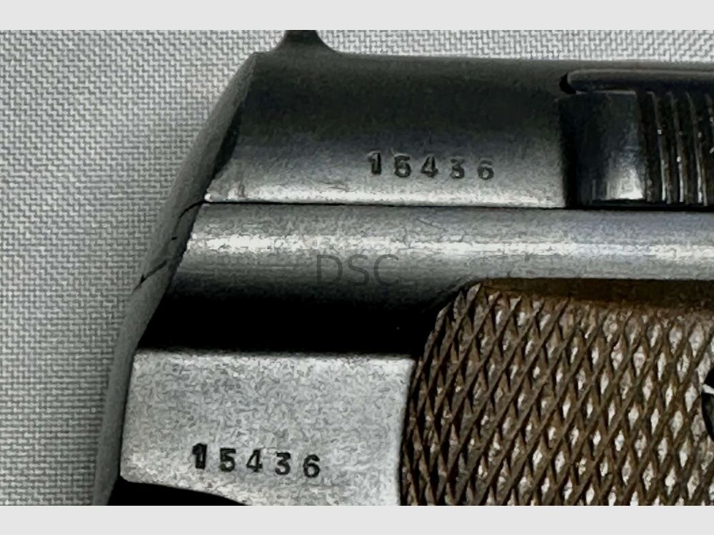Astra 600/43 (utilizada por el BGS o también por la policía estatal) 9mm Luger, imagen 4 de 8
