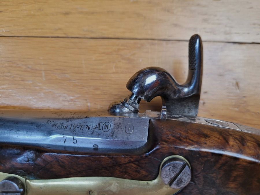 Sehr schöner französischer Pistol Modell 1822 TBIS – neu gebaut unter dem Zweiten Kaiserreich – M.I St Étienne – April 1855 – Mono-Nummer – Seltenheitszustand für ein sehr schönes Exemplar – TBE+, Bild 25 von 25