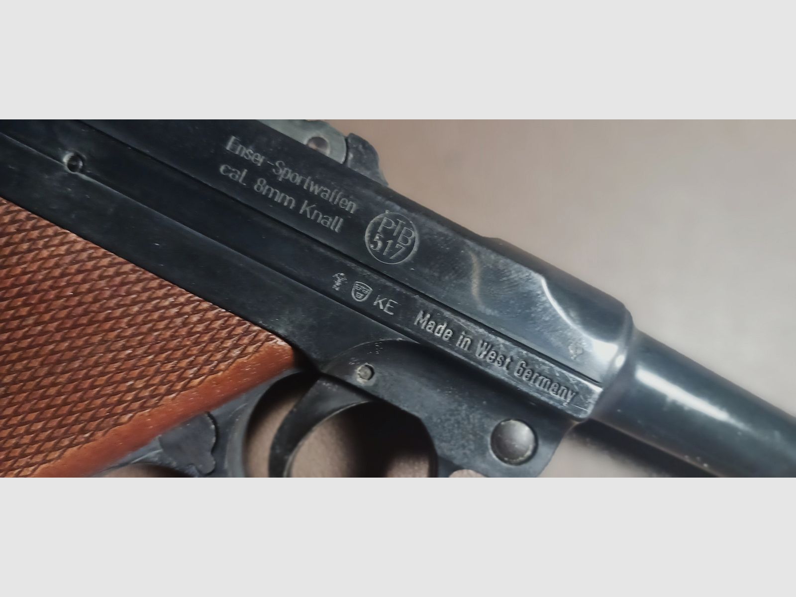 Pistole Parabellum 08, 8mm Schreckschuss, von IWC