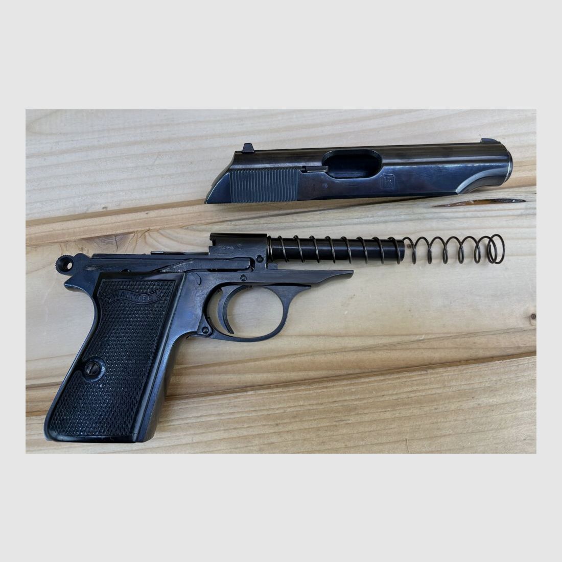 Carl Walther Modell PP Kal.: 7,65 Browning --> sehr guter Zustand 7,65mmBrowning