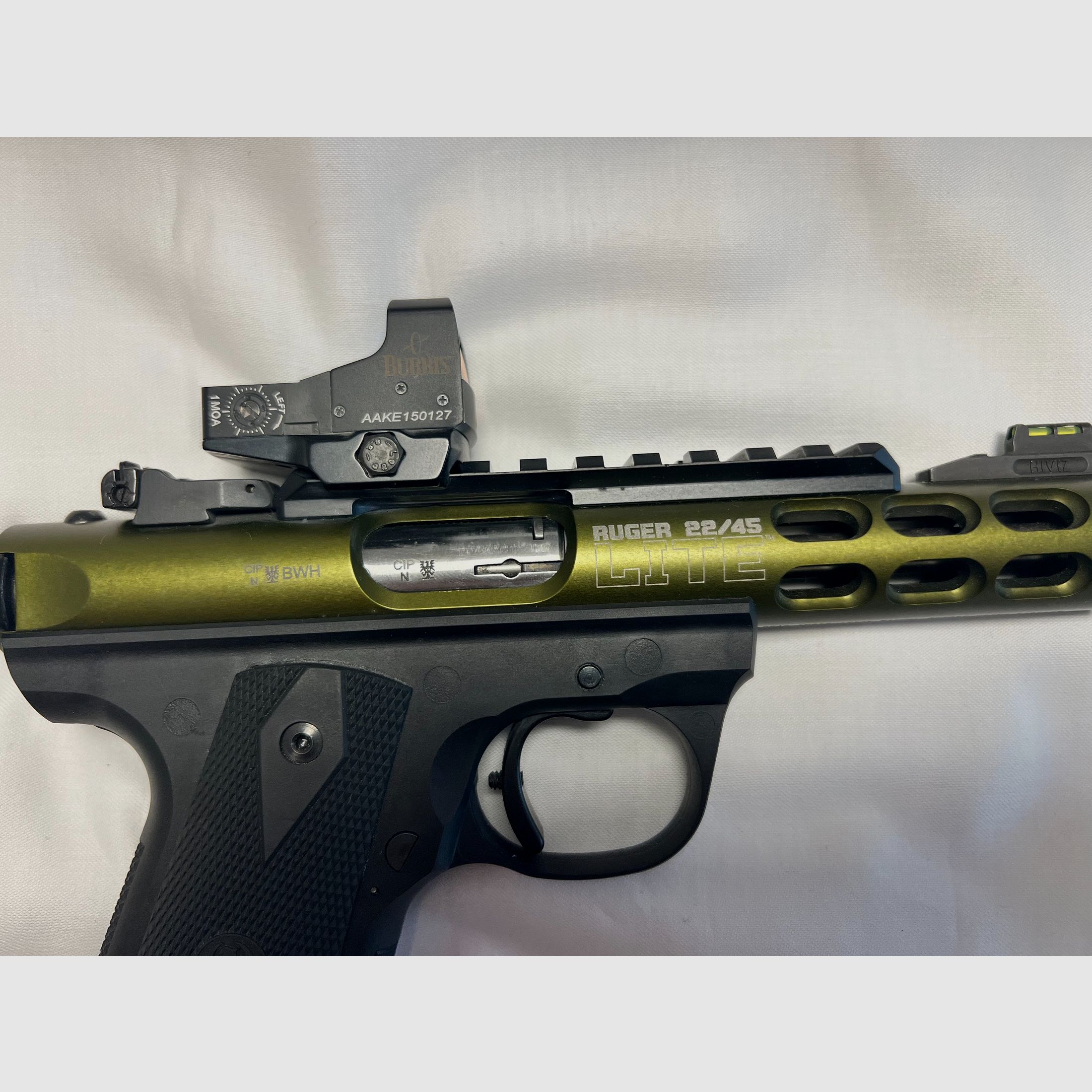 Ruger 22/45 Lite .22 lfB – pistolet kat. B + Burris FastFire III + 8 magazynków – broń dziedziczona Vorarlberg, zdjęcie 4 z 7