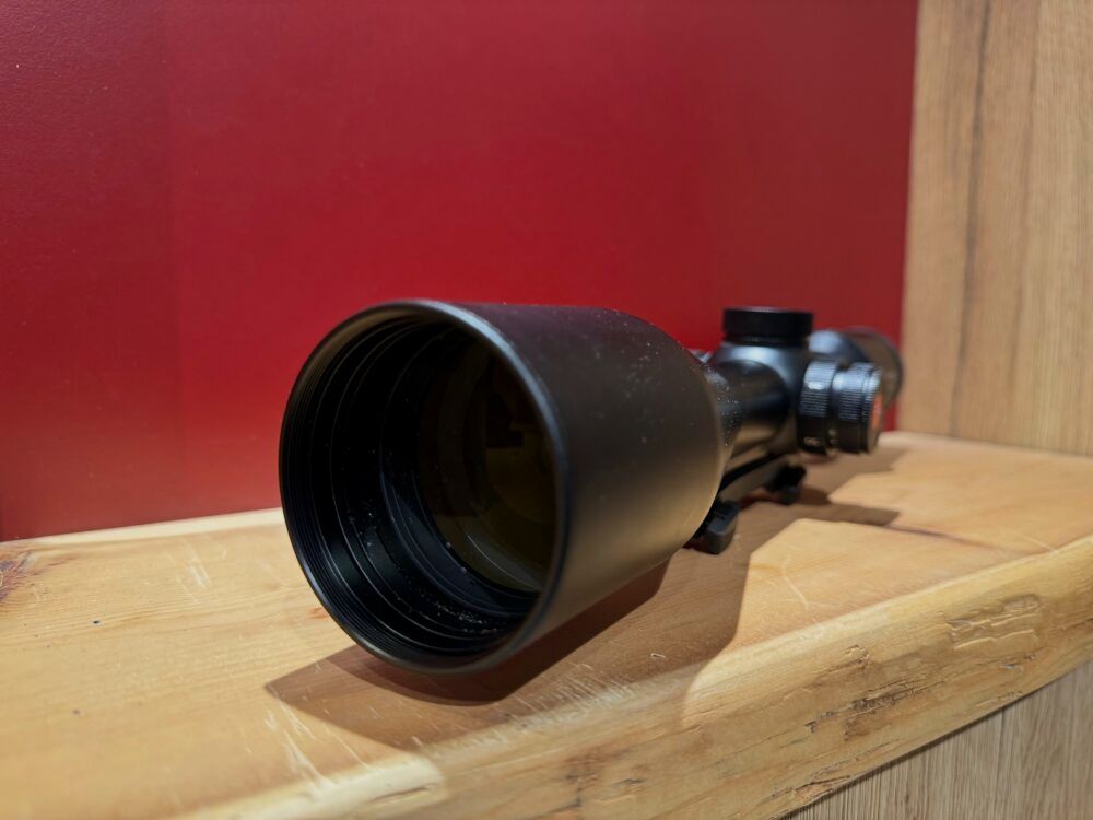 Leica Fortis 6 2,5-15x56 L4a con riel