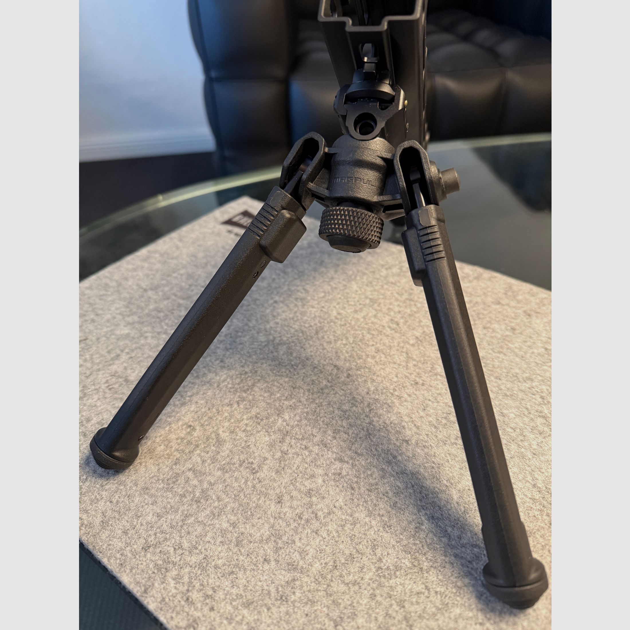 Magpul Zweibein Picatinny incl. Adapter Kinetic Developement