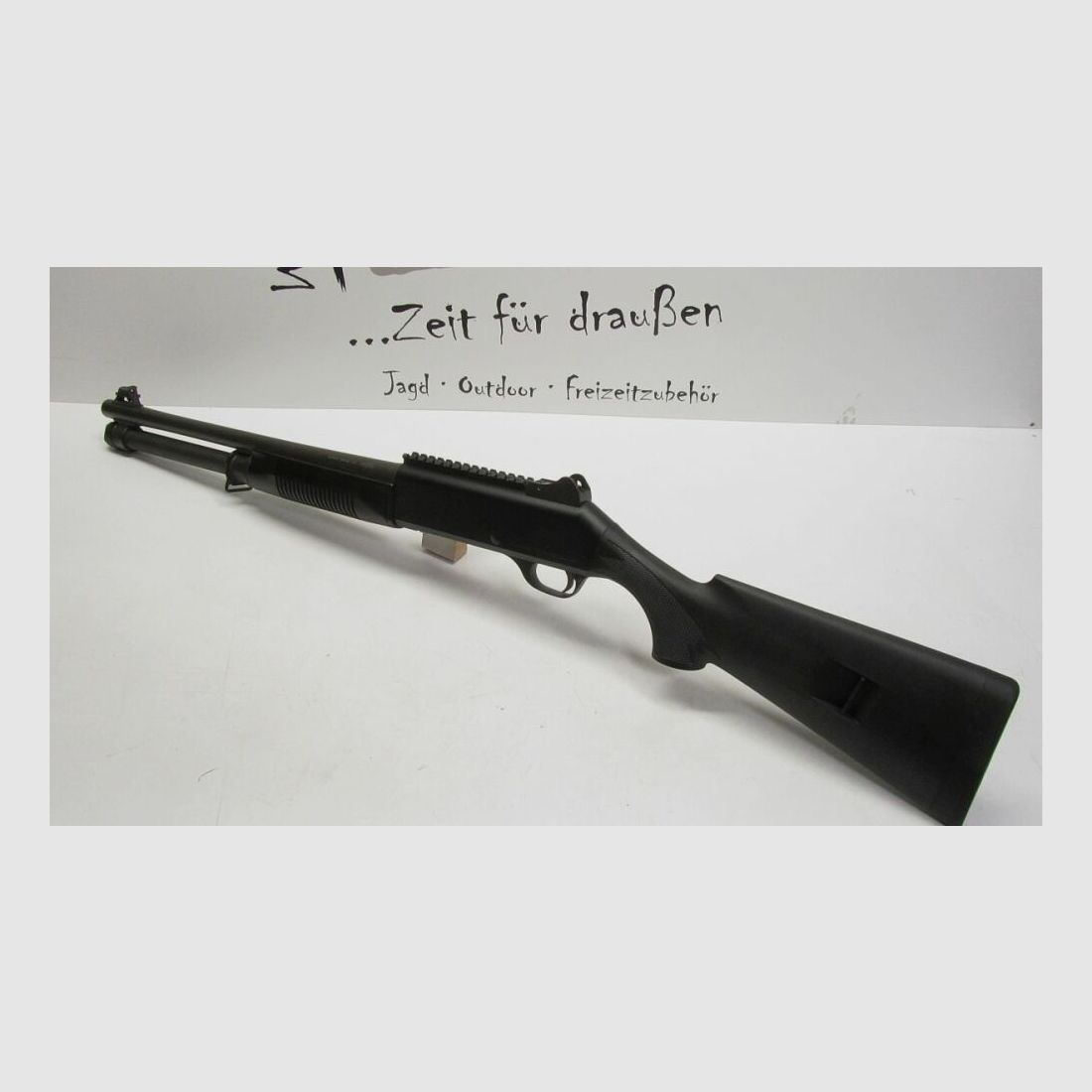 Fucile semiautomatico Benelli M4 Super 90 cal. 12/76, canna da 47cm 12/76