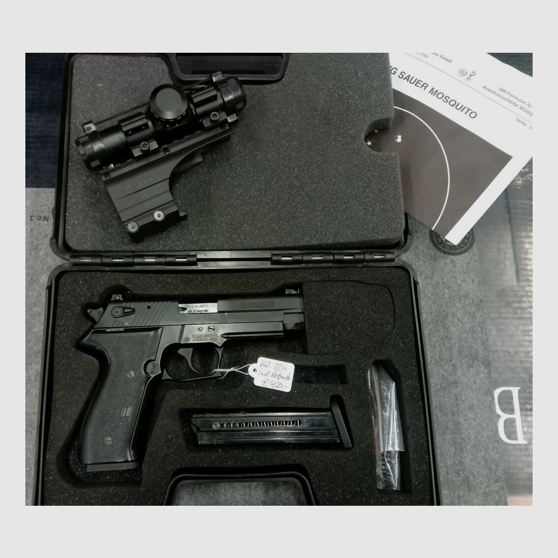 Sig Sauer Mosquito mit Rotpunkt
